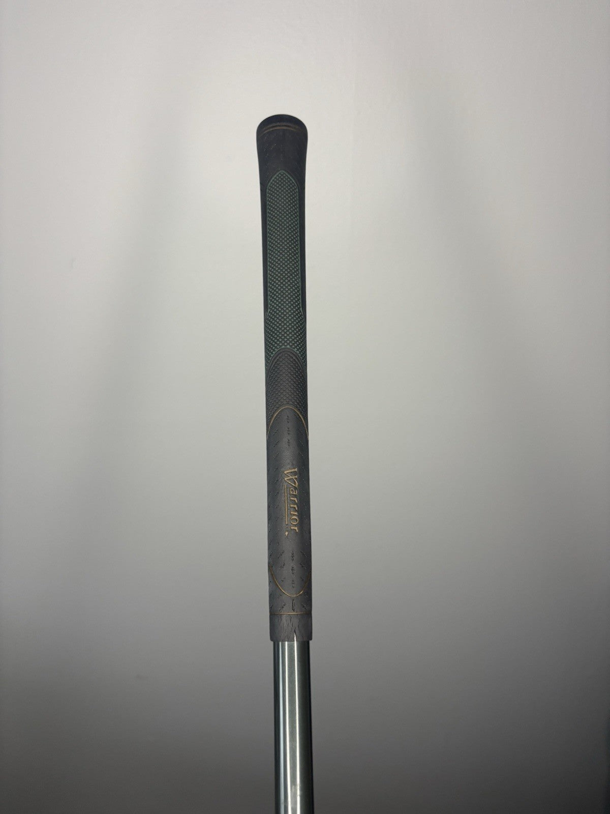 Photo of Warrior Custom Golf 3 Hybrid 19 Tour 3.1 Graphite Shaft 40.25