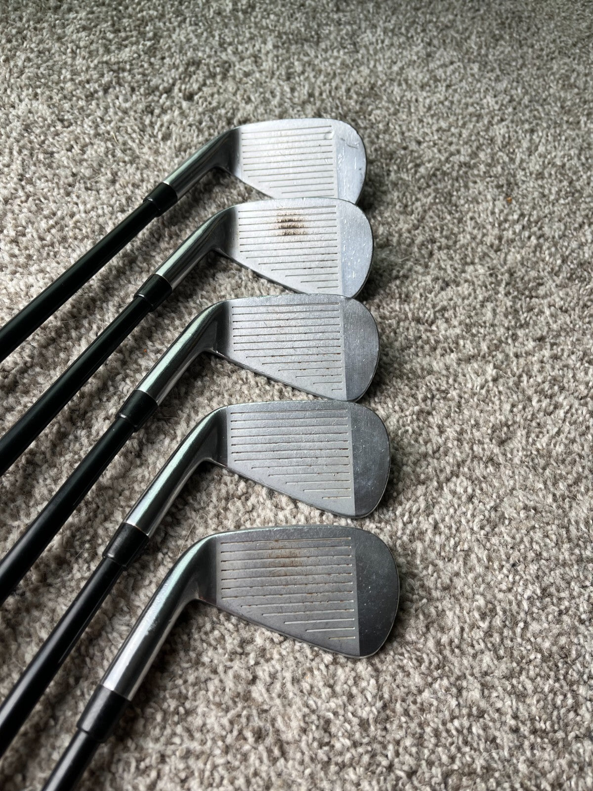 Photo of Srixon I302 Iron Set 59 G. Loomis Tour HFP Extra Graphite Length