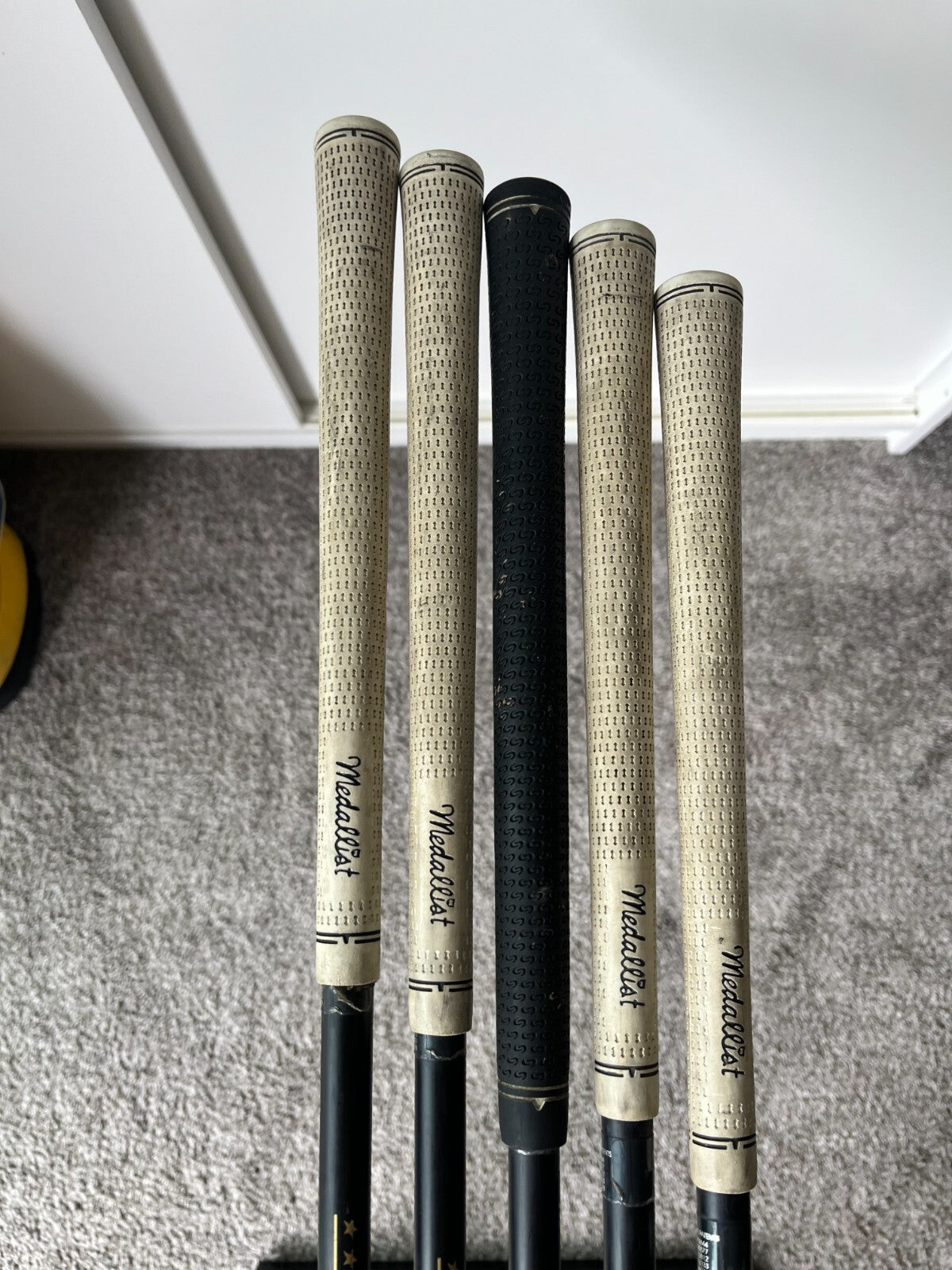 Photo of Srixon I302 Iron Set 59 G. Loomis Tour HFP Extra Graphite Length