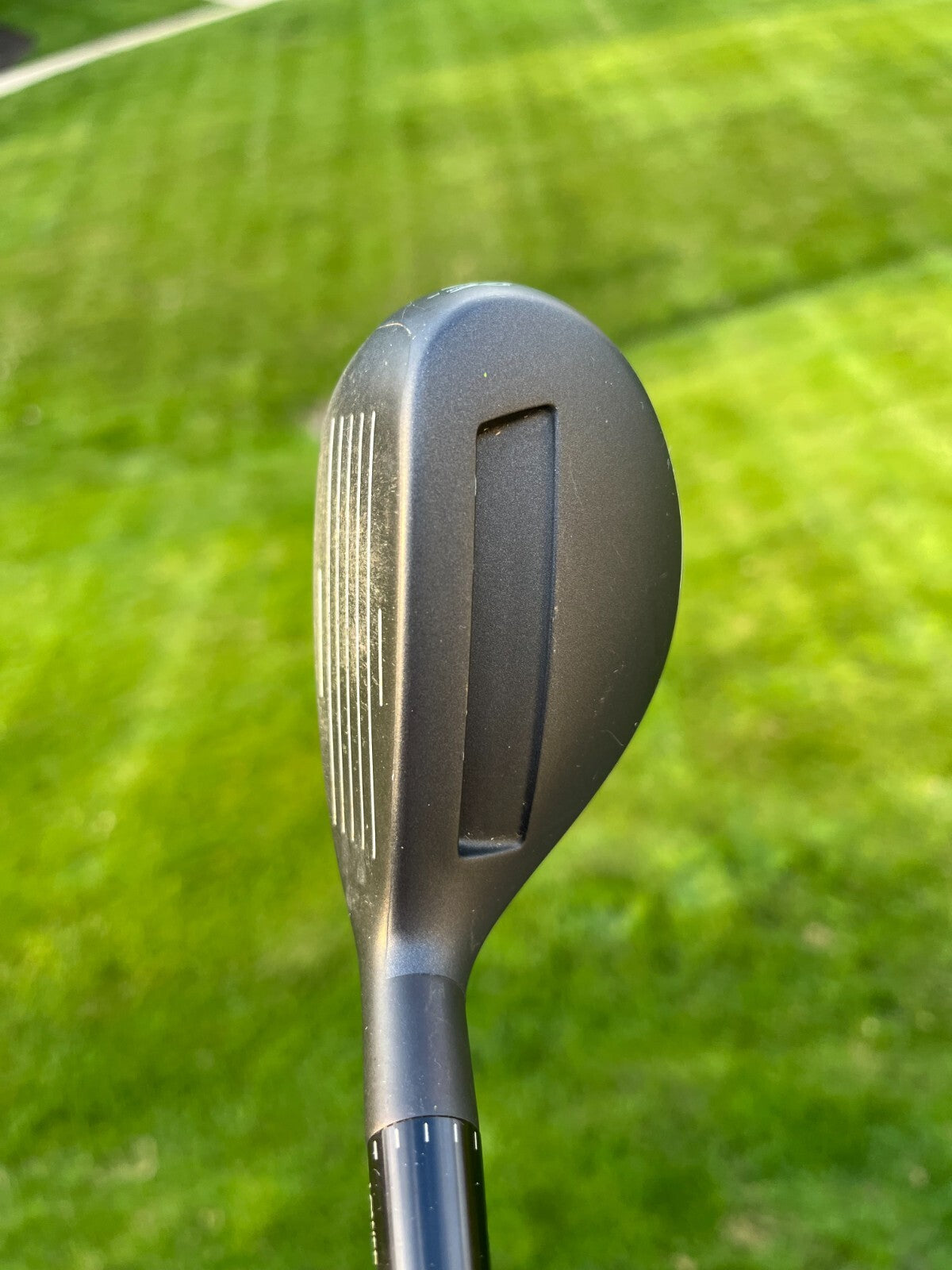 Photo of Adams XTD Ti Hybrid 20 Matrix Red Tie 40