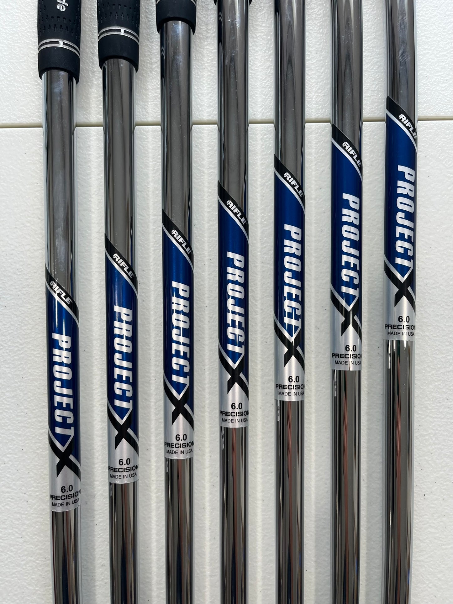 Taylormade P790 2023 Iron Set 4-PW Project X Rifle Stiff Flex Standard NICE