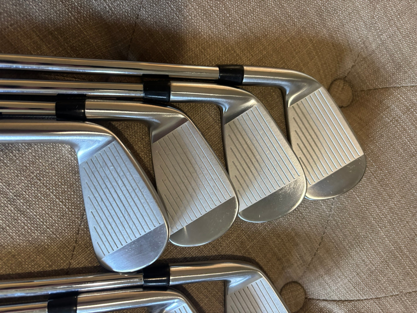 Titleist 2021 T200 Iron Set 4-PW AMT Tour White S300 Stiff Flex +1/4″ NICE