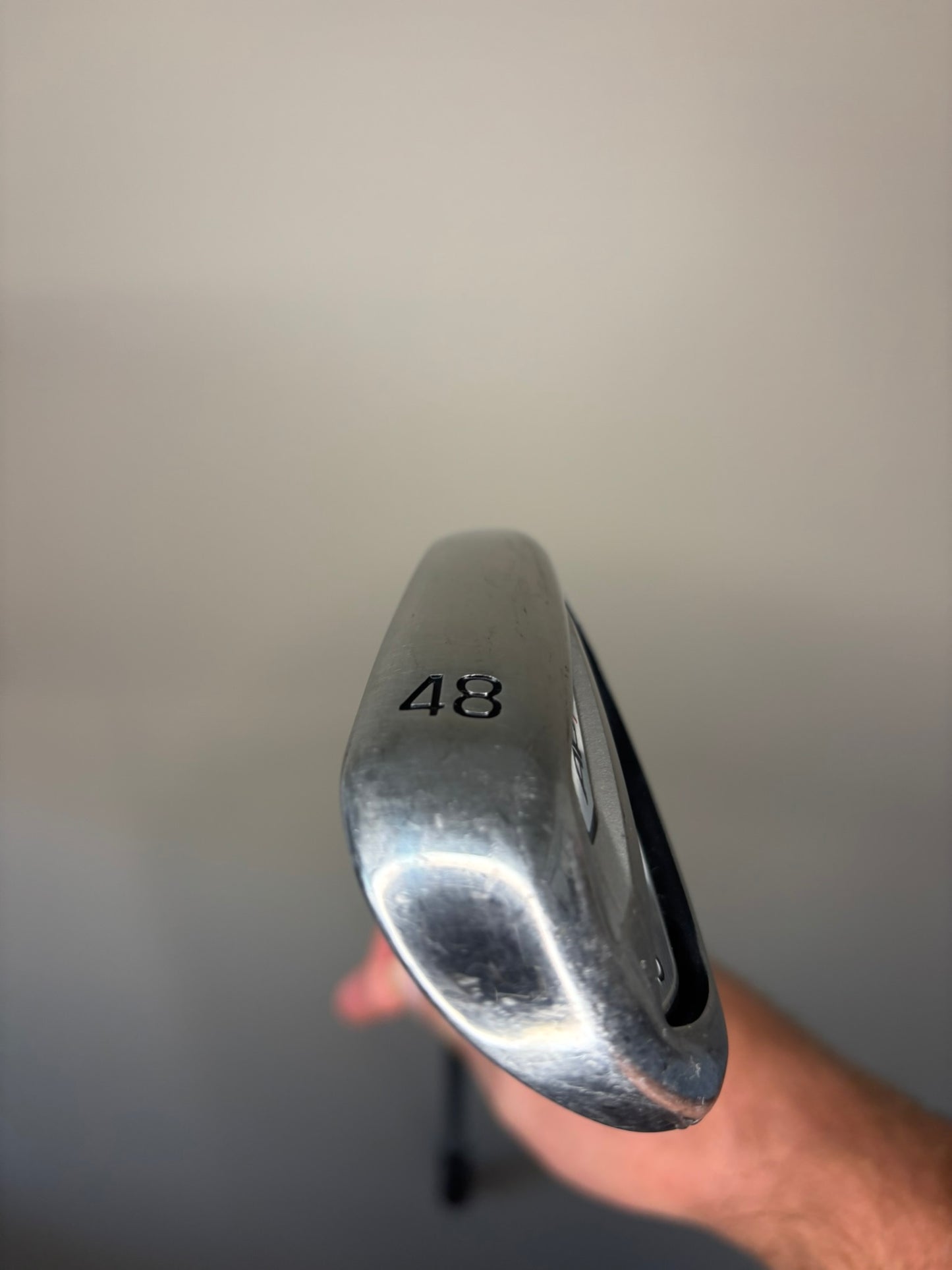 Titleist 718 AP1 Gap Wedge 48° AMT Tour White X100 Extra Stiff Flex 35.5″ NICE