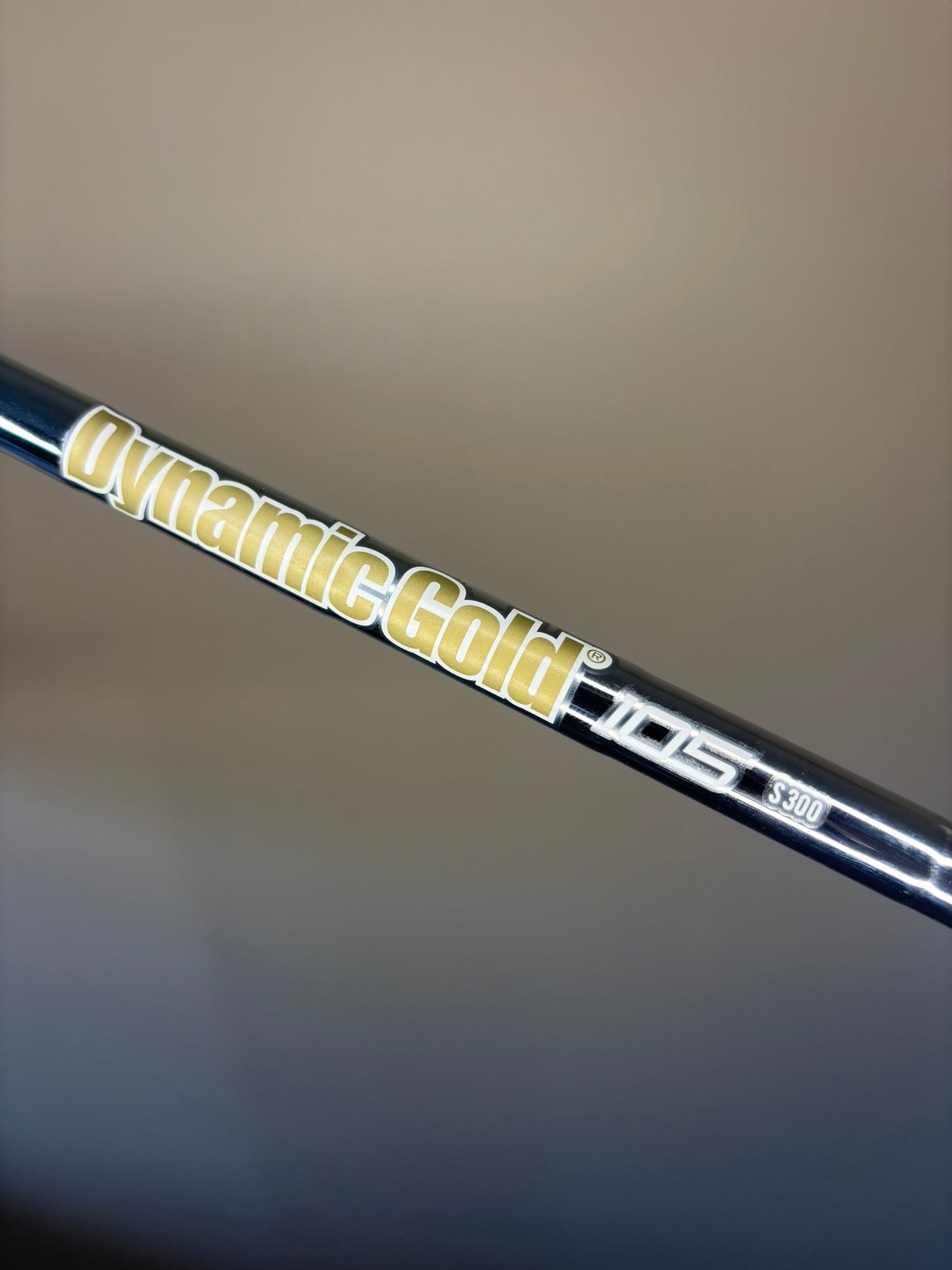 Mizuno JPX 923 Forged 7-Iron DG 105 S300 Stiff Flex 37.25″ MINT
