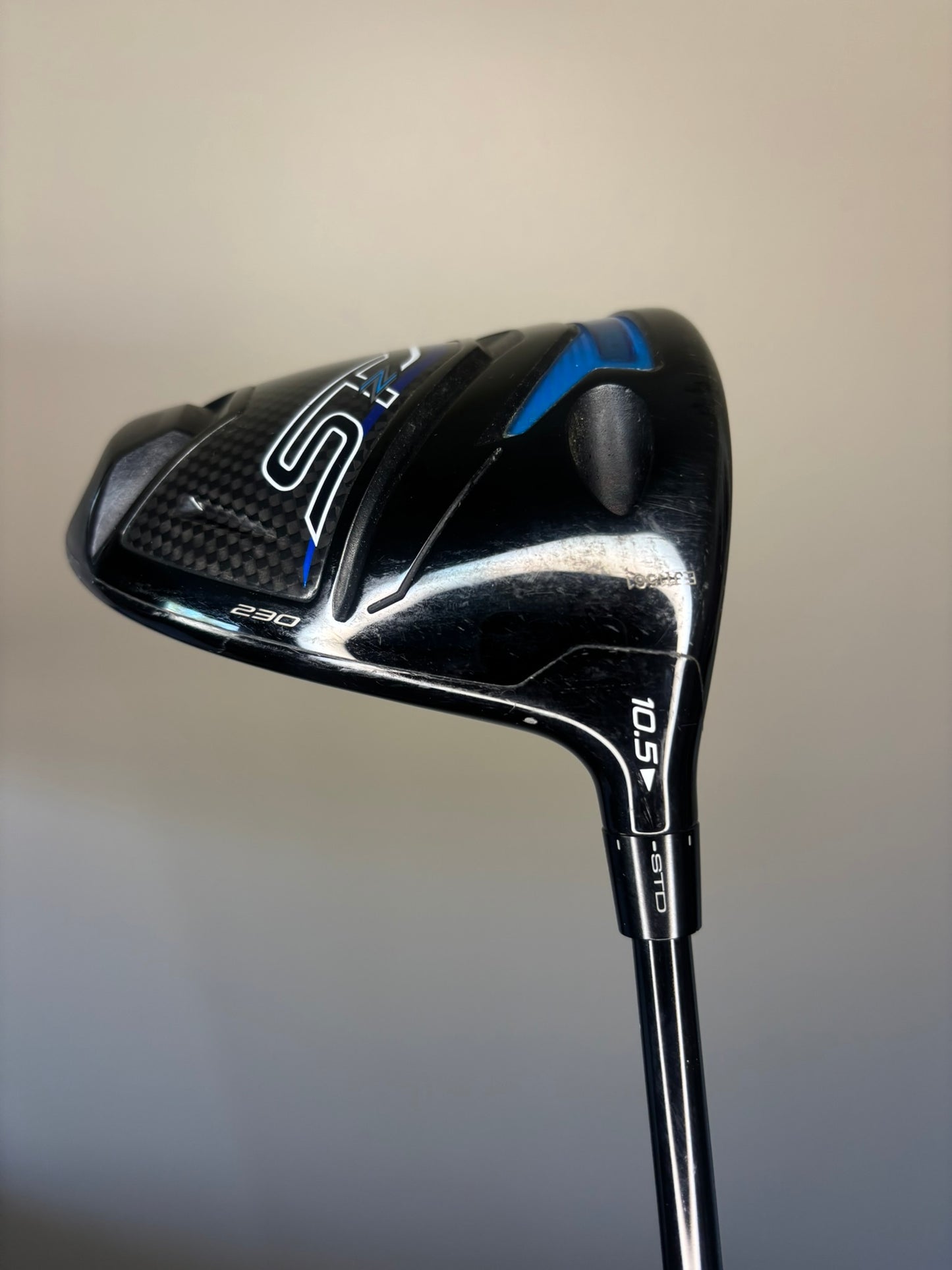 Mizuno ST-Z 230 Driver 10.5° Kai'Li Blue 50g Regular Flex 45″