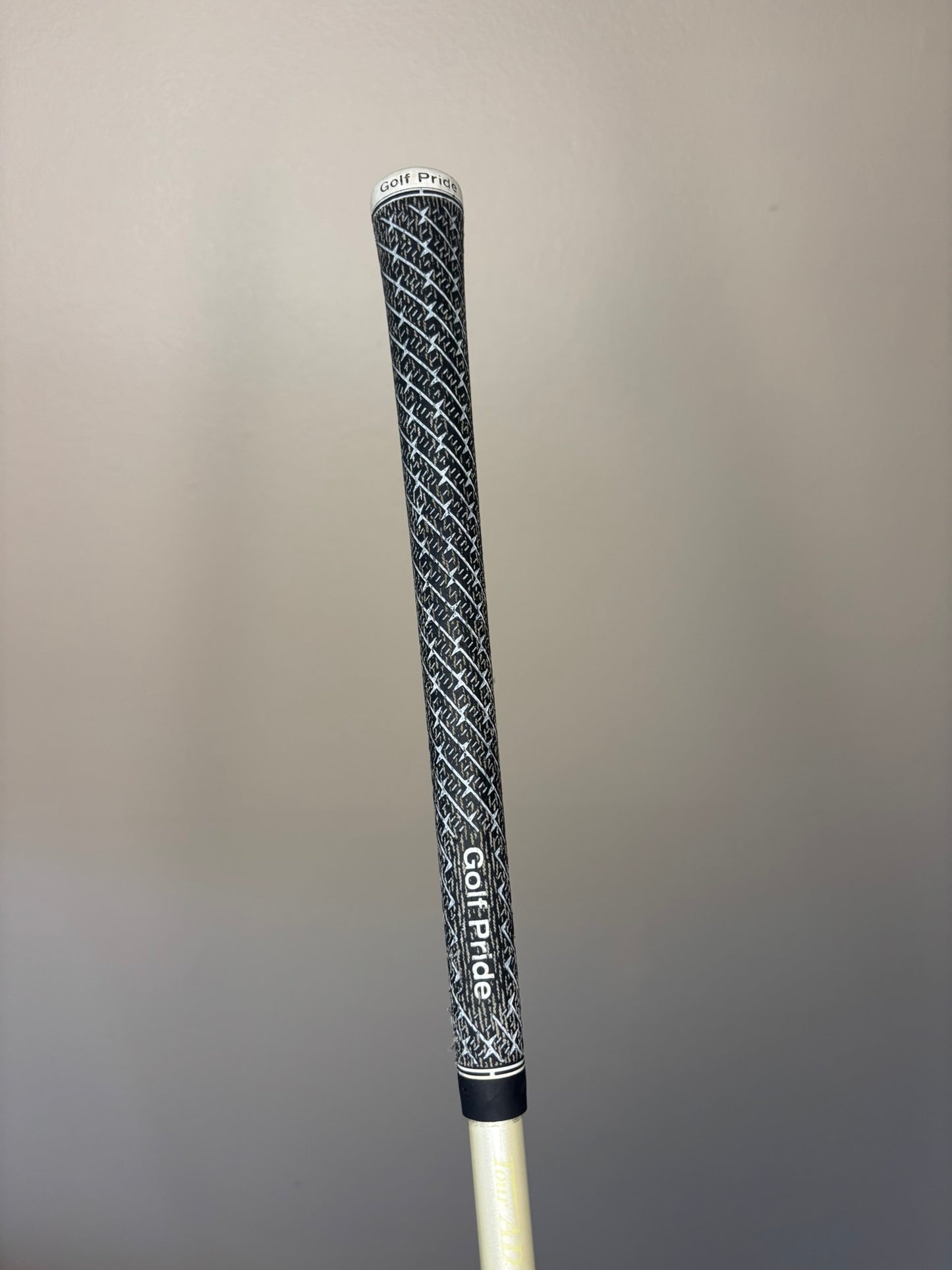 Graphite Design Tour AD MT Extra Stiff Flex Driver Shaft Titleist Tip 44.5″ NICE