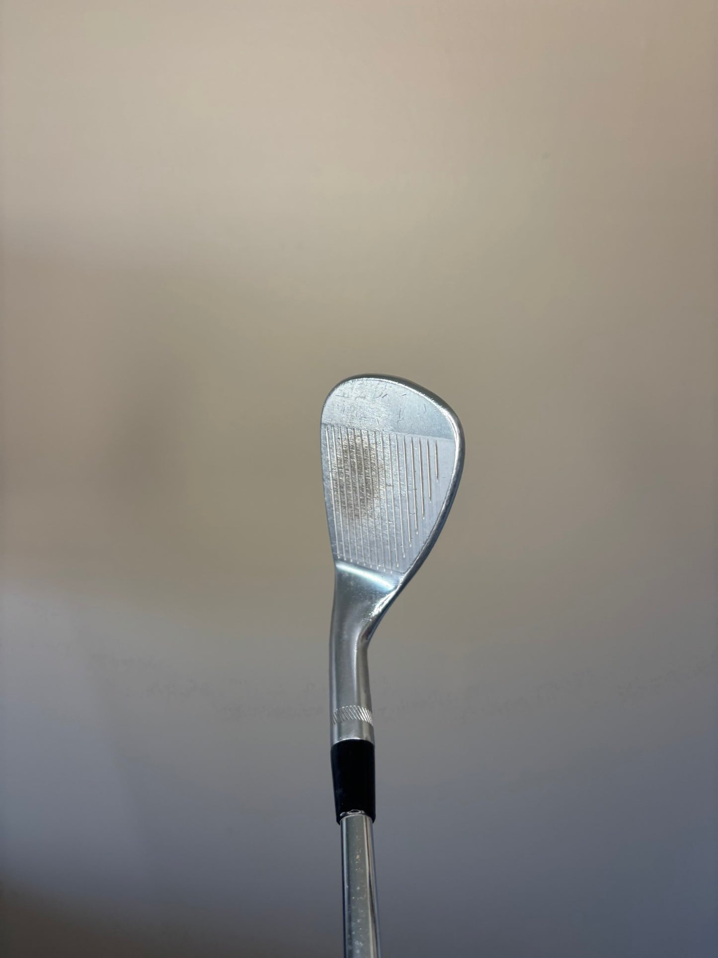 Titleist Vokey SM7 Tour Chrome Gap Wedge 50° / 8 Wedge Flex 35.5″