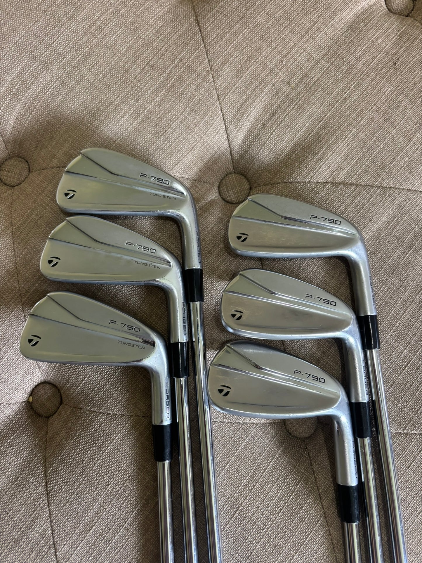 Taylormade 2021 P790 Iron Set 5-PW Elevate 95 MPH Stiff Flex -1/4″ NICE