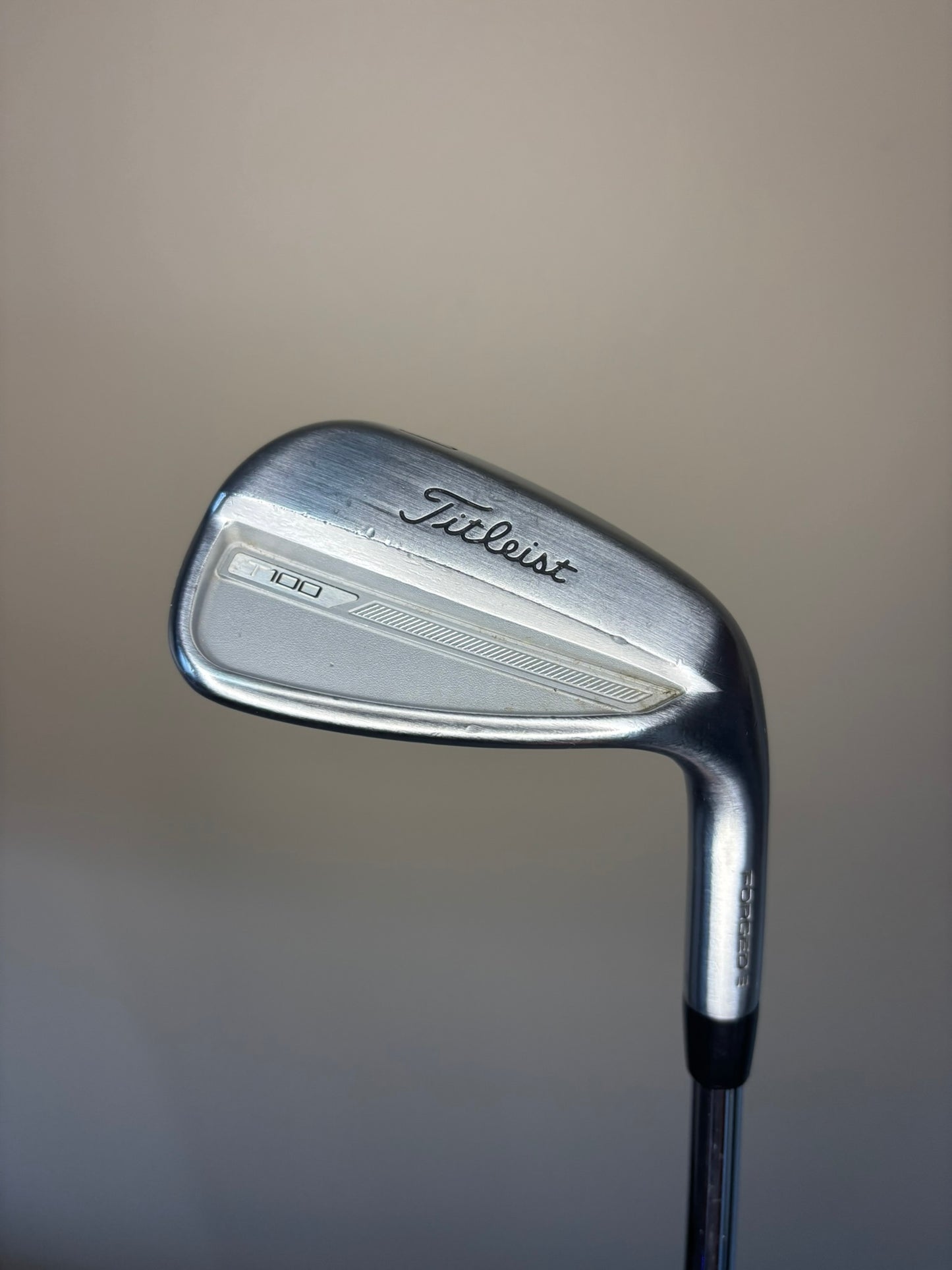 Titleist 2023 T100 Gap Wedge 50° AMT White X100 Extra Stiff Flex 36.25″ NICE