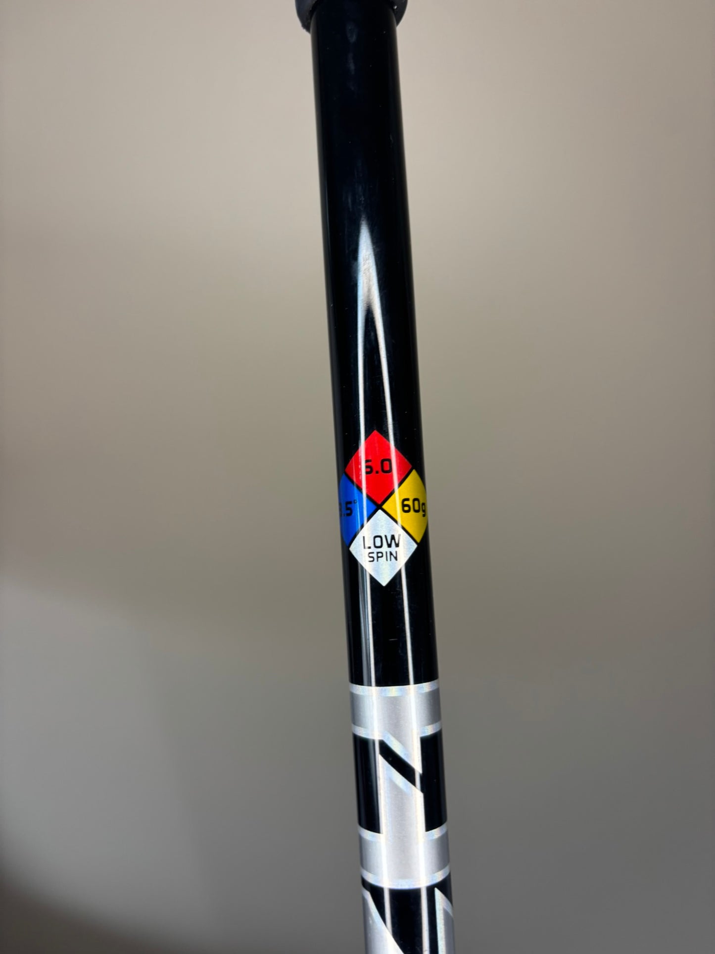 Titleist TSr3 Driver 9° HZRDUS Black 60g Stiff Flex 45.25″ +HC NICE