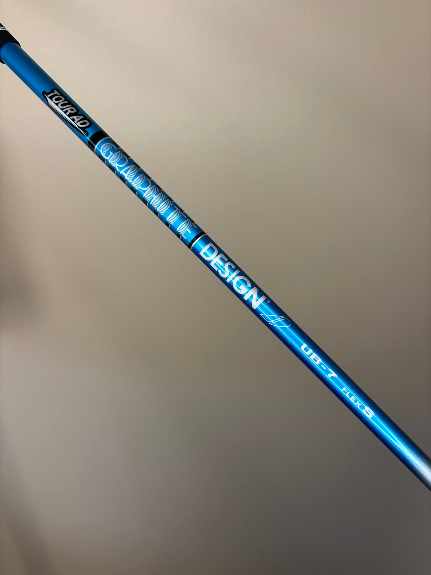 Graphite Design Tour AD UB-7 Stiff Flex 7 Wood Shaft Titleist Tip 40.75″ MINT