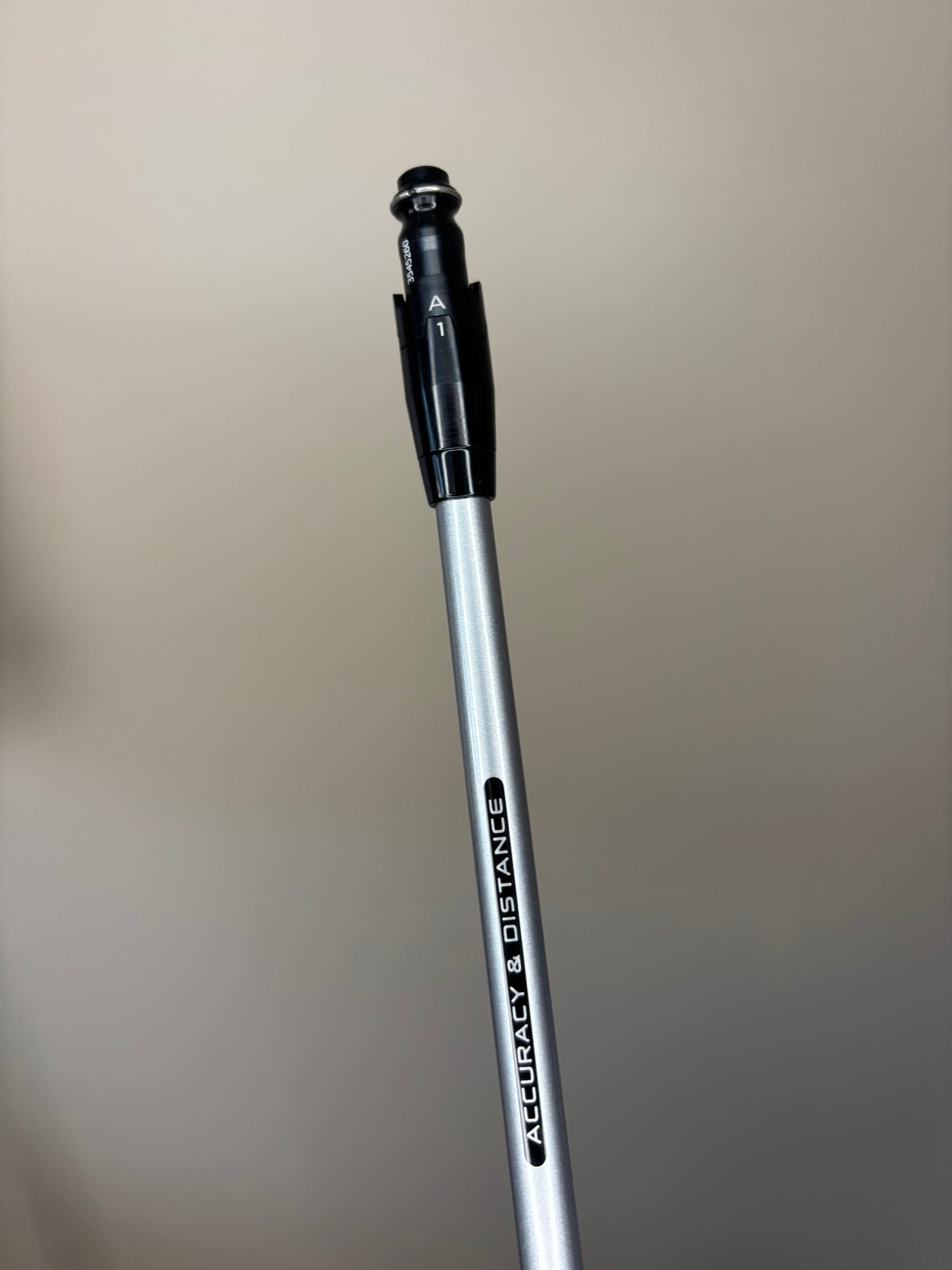 Graphite Design Tour AD UB-7 Stiff Flex 7 Wood Shaft Titleist Tip 40.75″ MINT