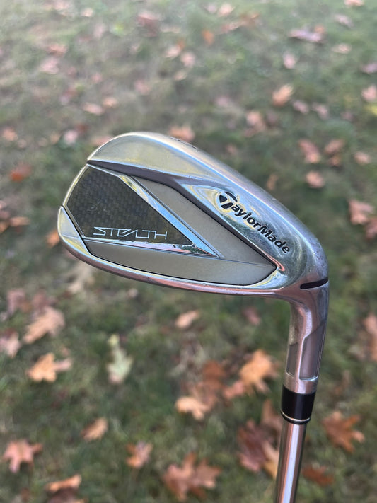 Taylormade Stealth Gap A Wedge KBS Max MT 85 Stiff Flex 37.25″ NICE