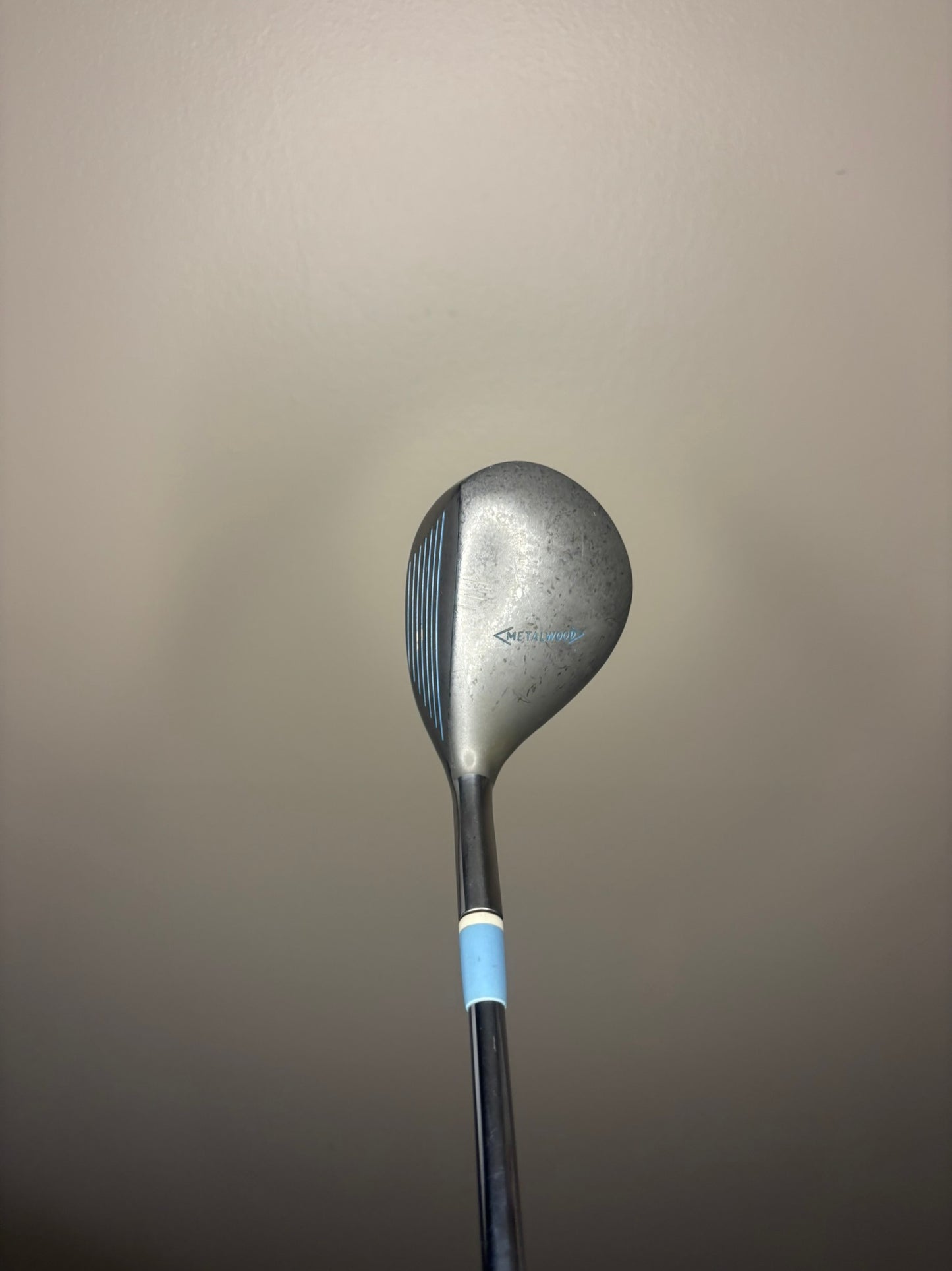 Taylormade Metalwood 5-Wood 23° Steel Regular Flex 40″ NICE