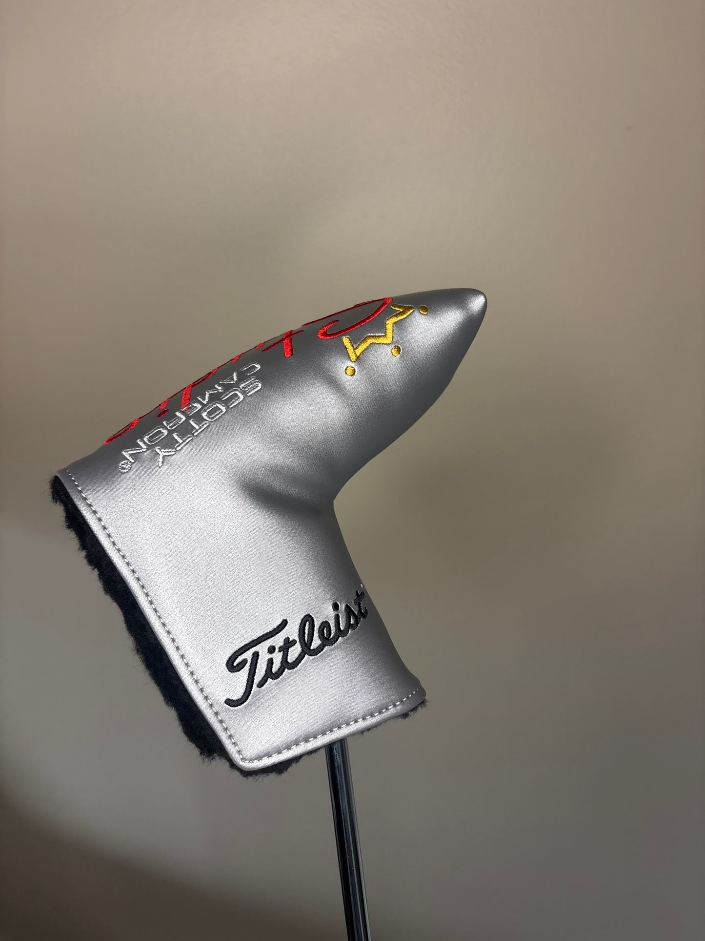 Scotty Cameron 2025 Studio Style Newport 2 Putter 34″ +HC NEW