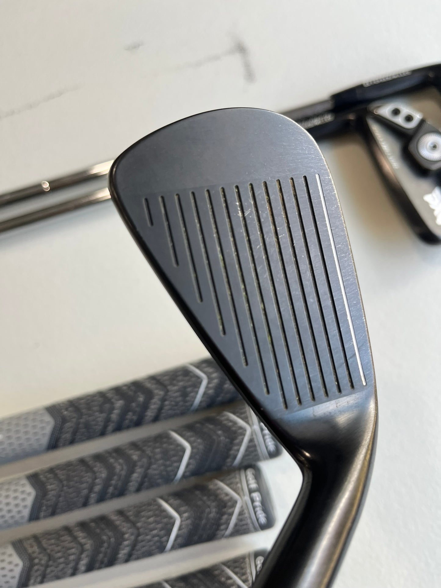 PXG 0311 T Gen5 XD Black Label Elite Iron Set 4-PW KBS Tour Stiff Flex Lefty +1″