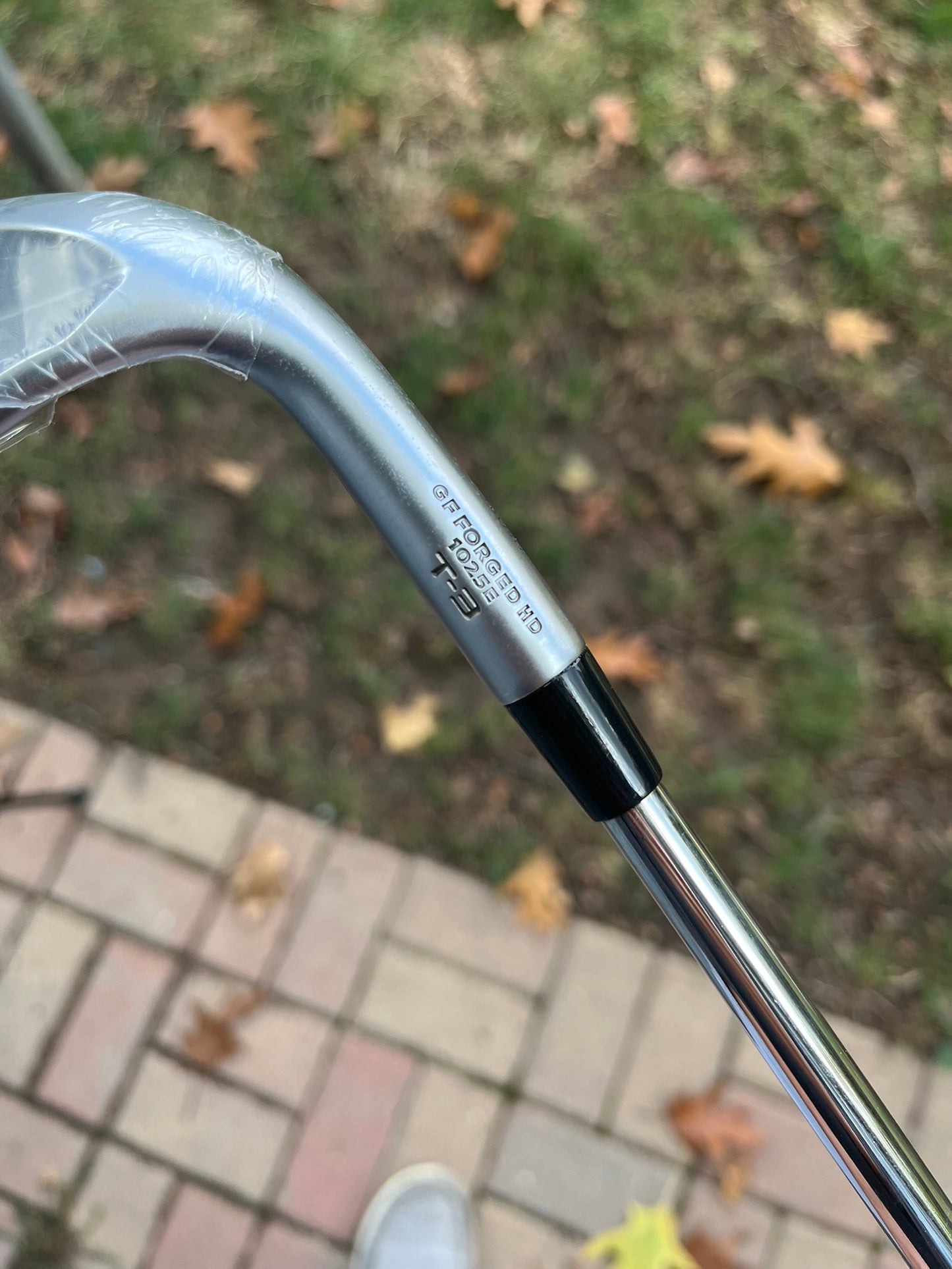 Mizuno Pro T-3 Soft White Satin Lob Wedge 60° / 10 KBS Wedge Flex 35.25″ NEW