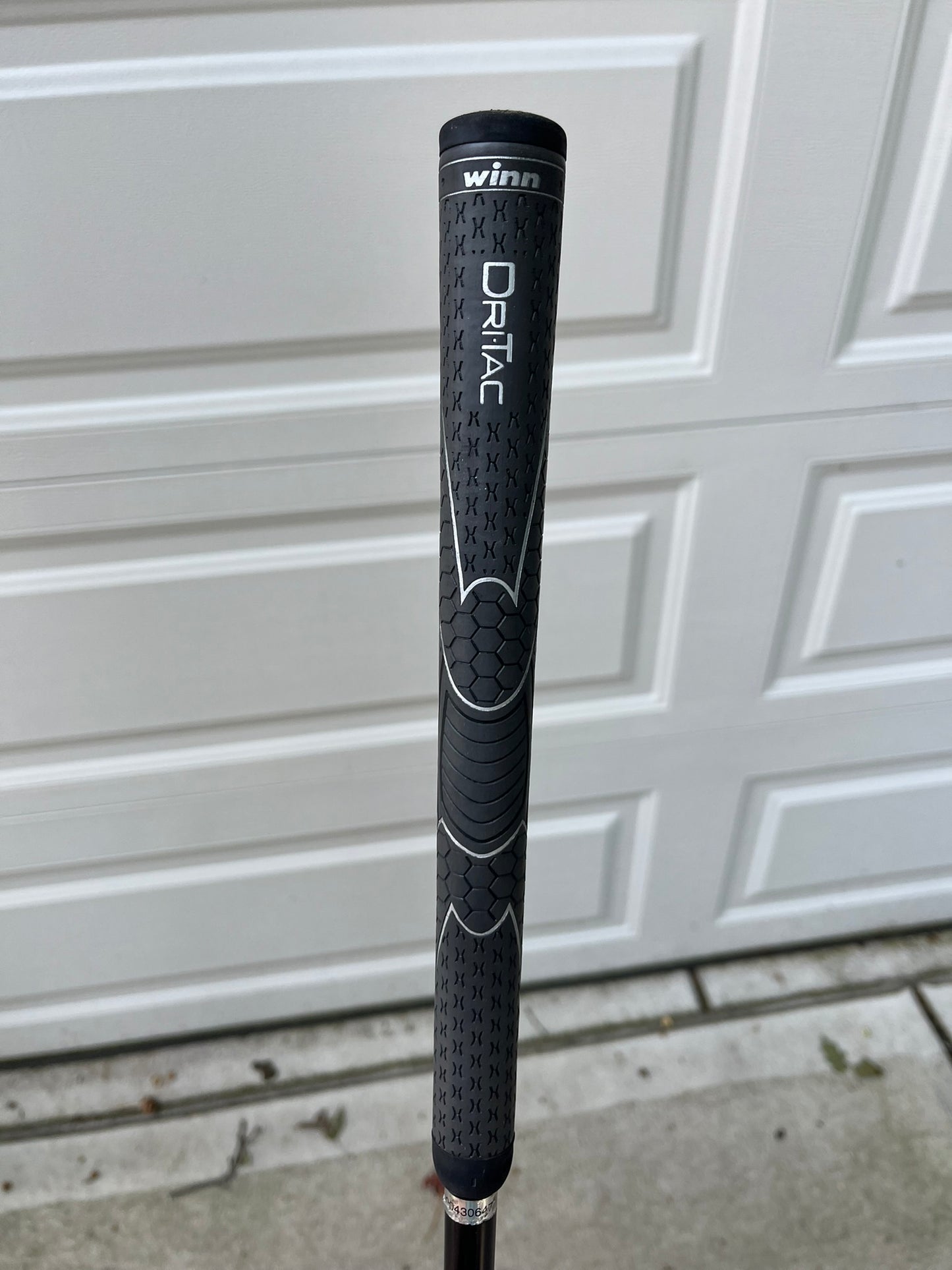 Photo of Ben Hogan Edge CFT 4 Hybrid 24 Apex Edge 39.25