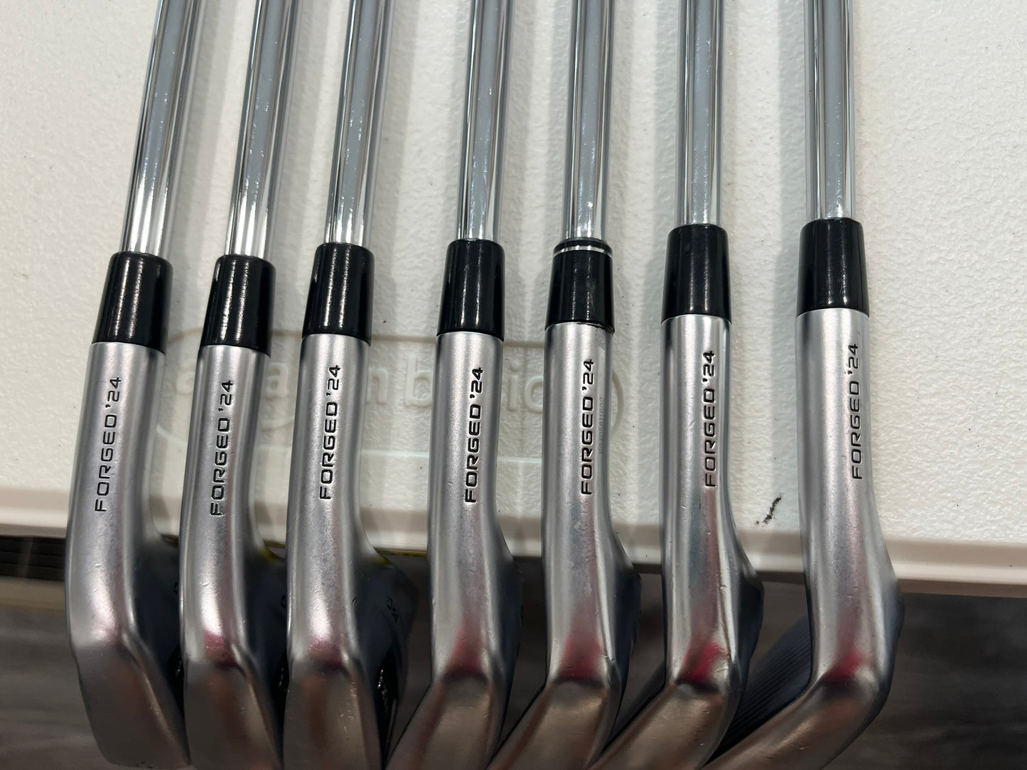 Photo of Callaway Apex Pro 24 Iron Set Stiff Flex Project X Lz