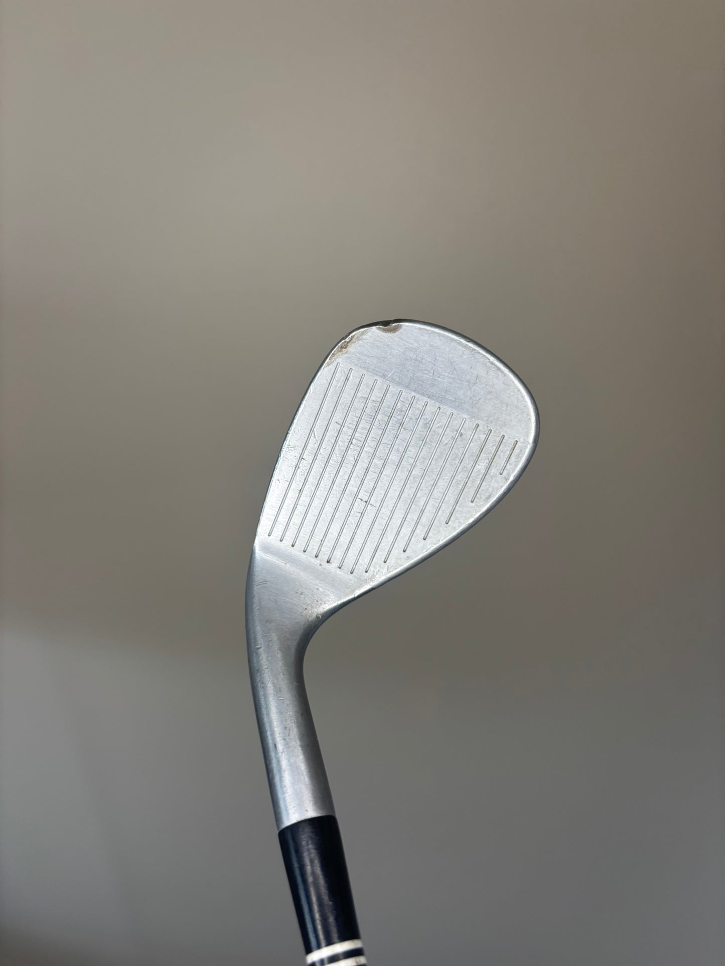 Photo of Cleveland CG10 CMM Gap Wedge 52° Regular Flex Steel Shaft