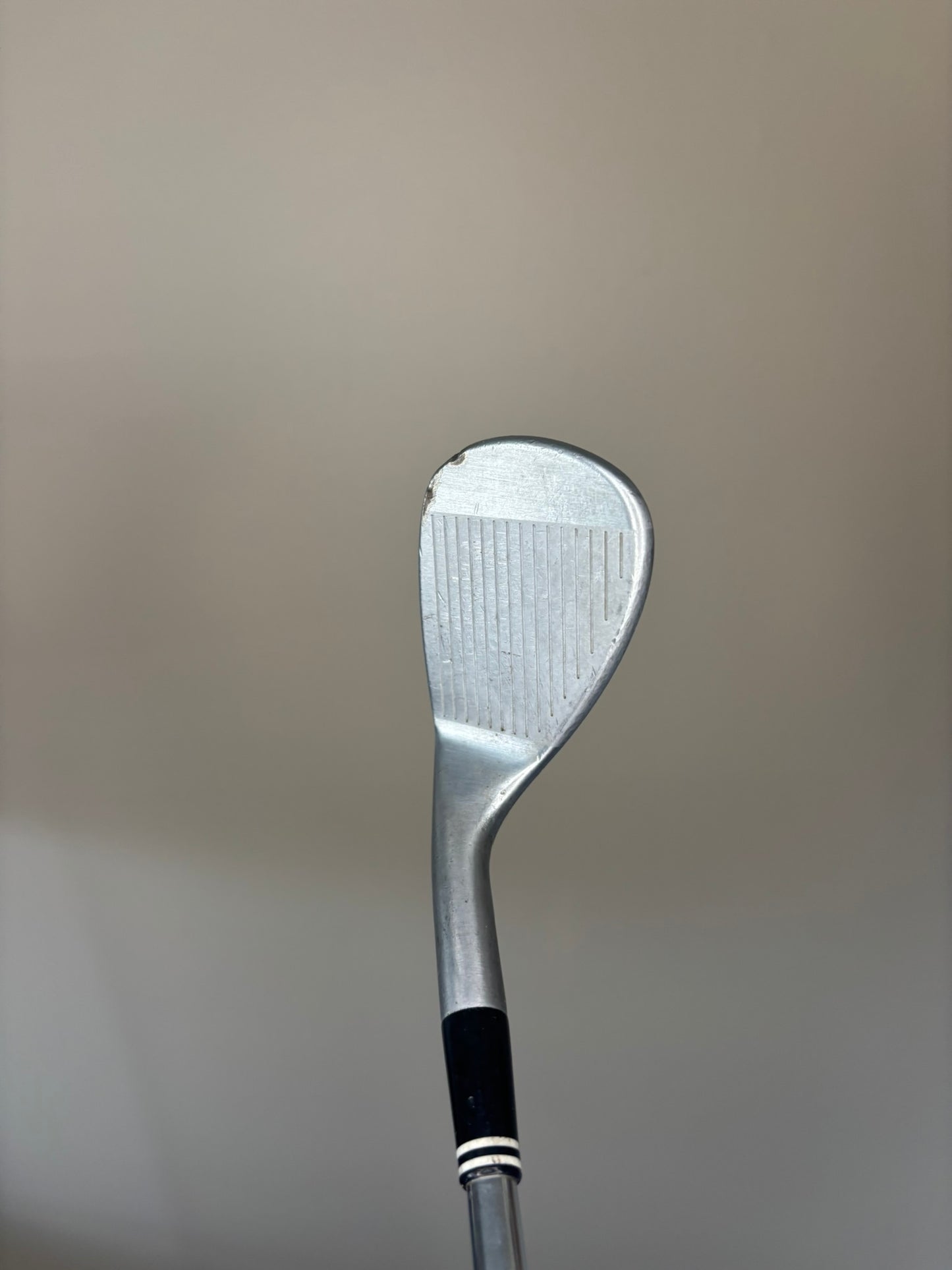 Photo of Cleveland CG10 CMM Gap Wedge 52° Regular Flex Steel Shaft