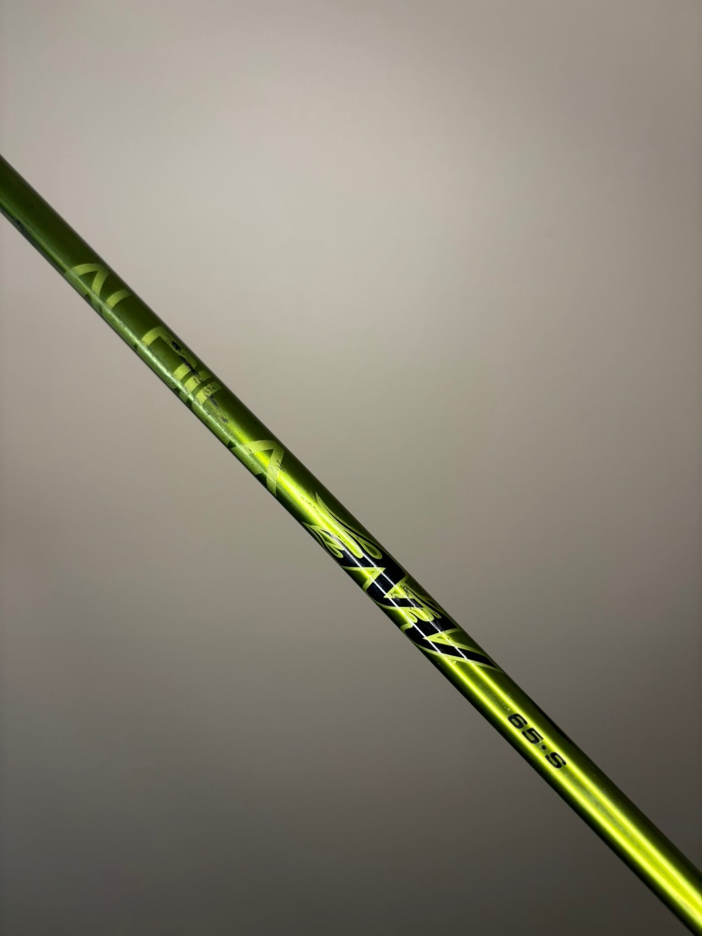 Photo of Titleist 905 T Driver 9.5° Stiff Flex Aldila Nv 65