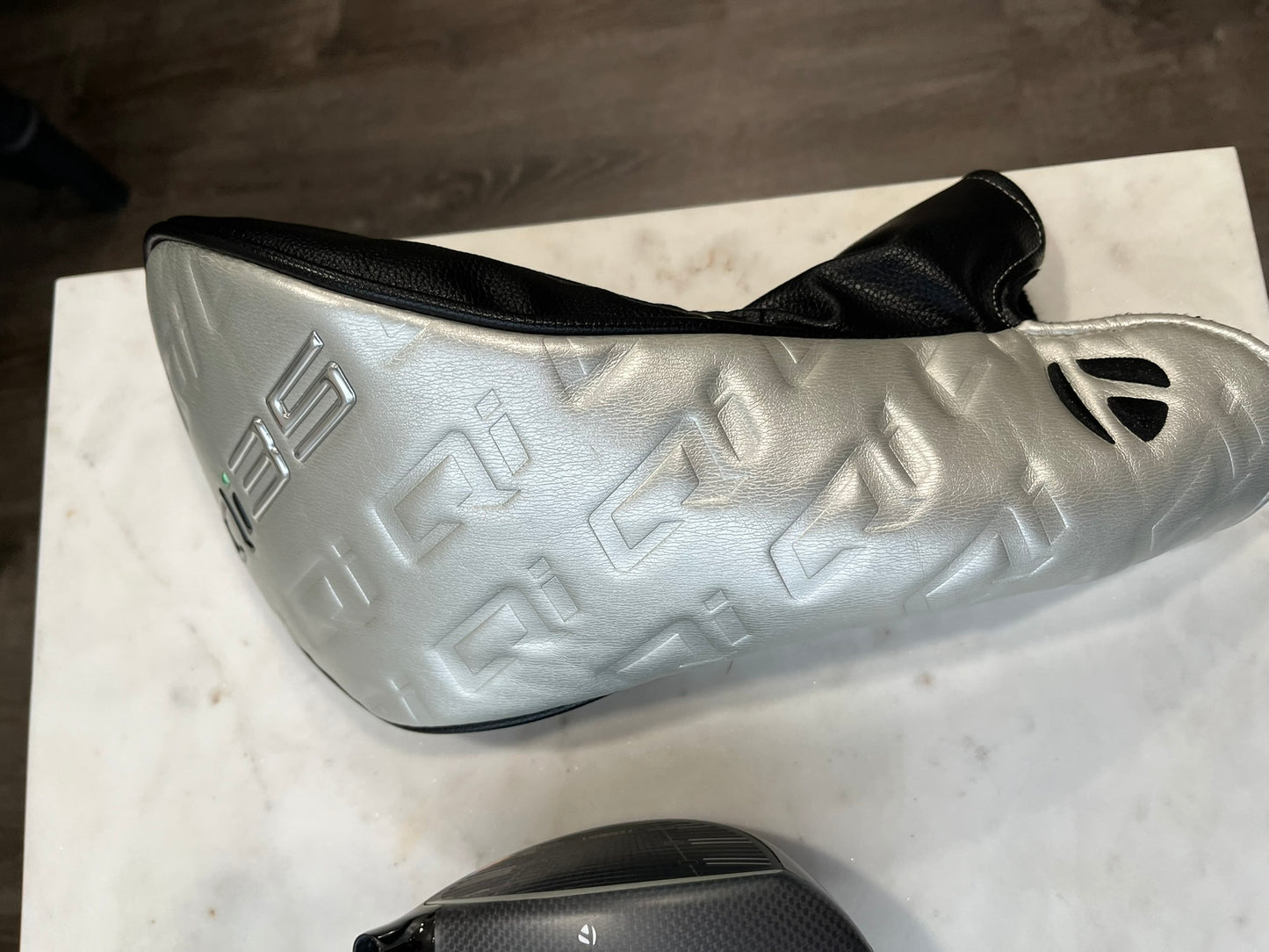 Taylormade Qi35 LS Driver 9° +HC Head Only MINT