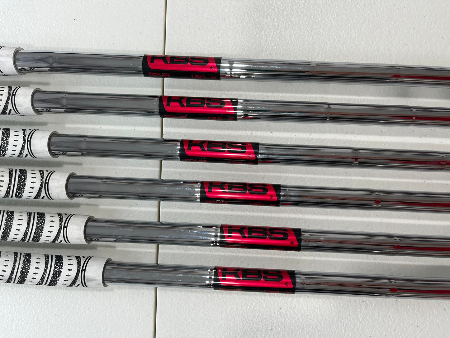 Ping i230 Iron Set 5-PW Black Dot KBS Tour 130 Extra Stiff Flex +3/4″ NICE