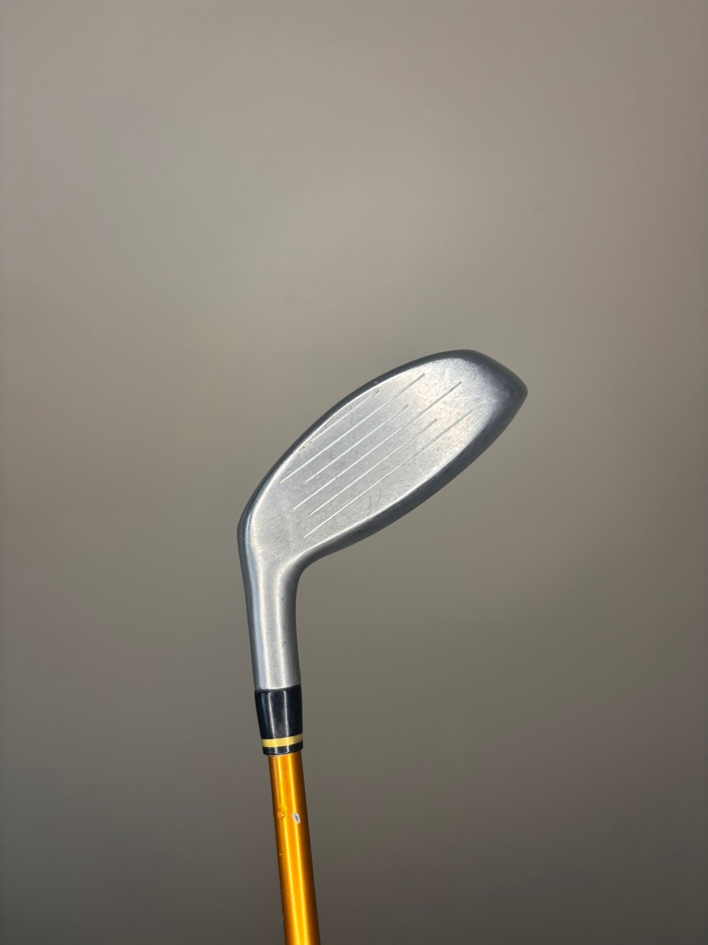 Photo of Taylormade Rescue Fairway 3-Wood Regular Flex Aldila Nvs 65