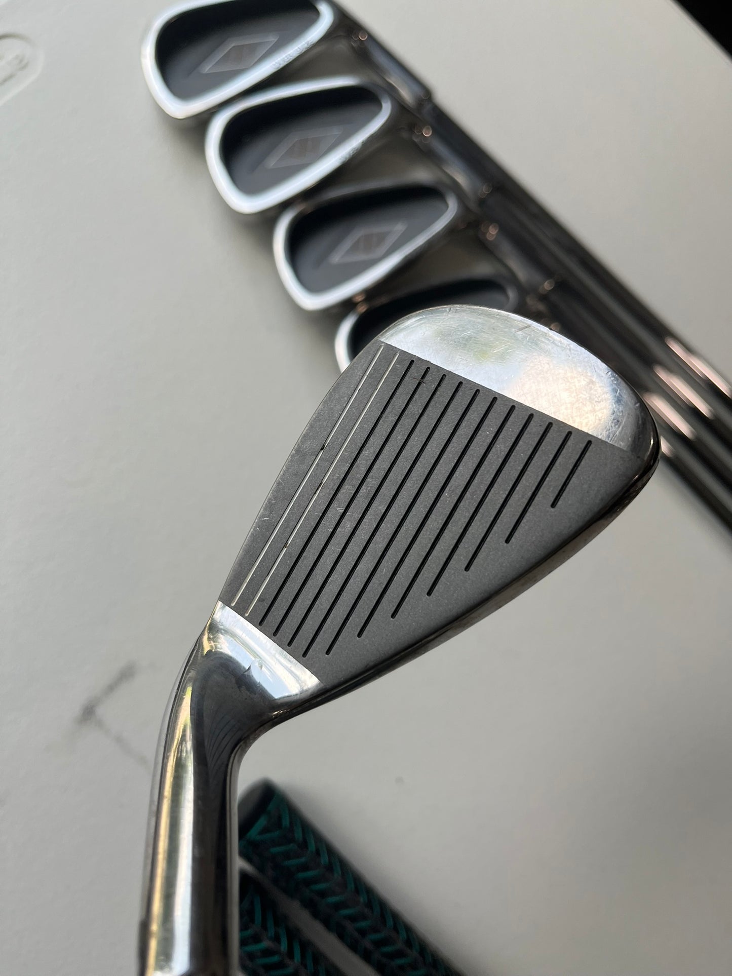Photo of Double Diamond Oversize Iron Set Regular Flex True Temper