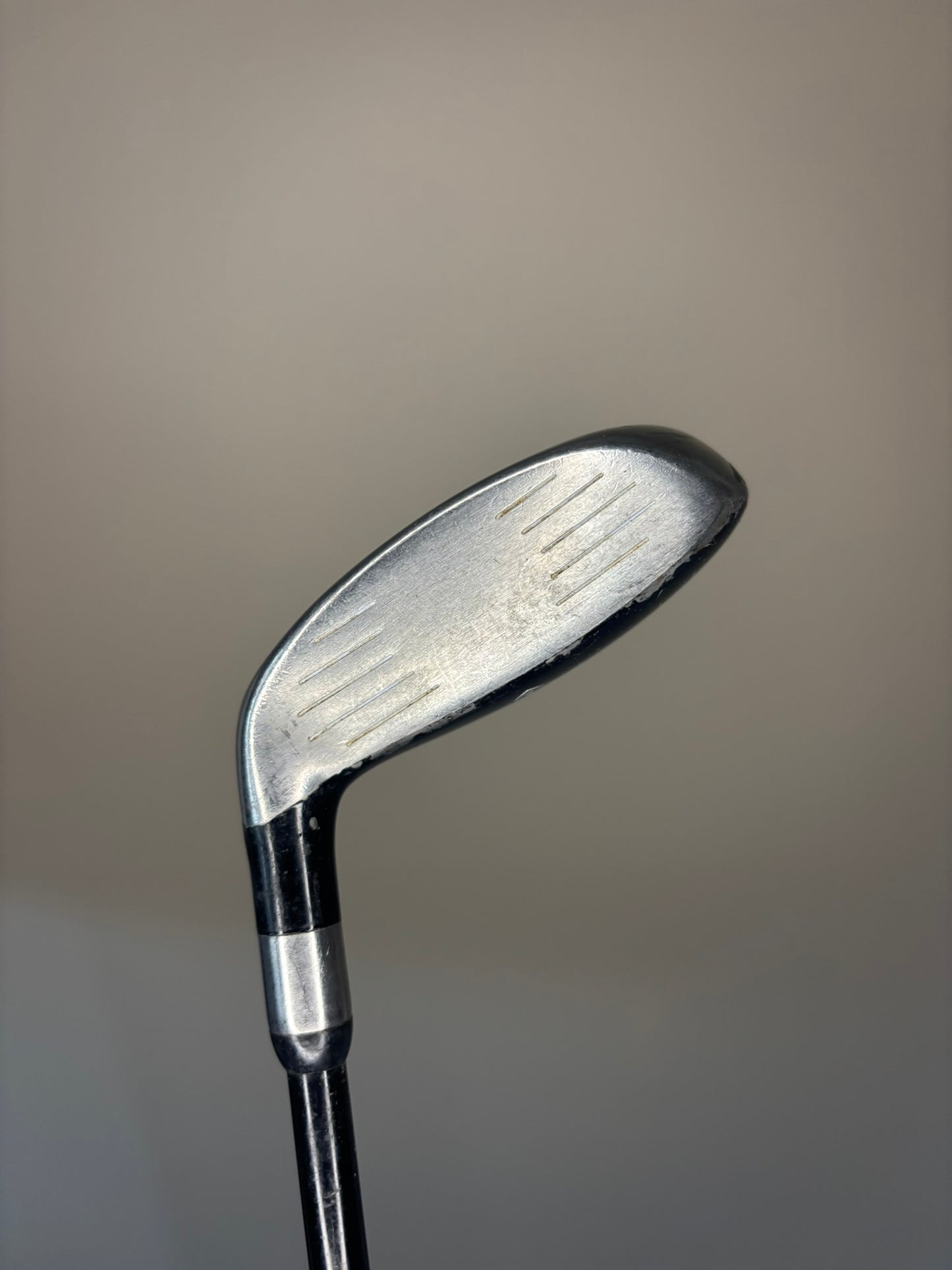 Photo of iDrive 7 Hybrid 31° Regular Flex Harrison Star Plus Graphite