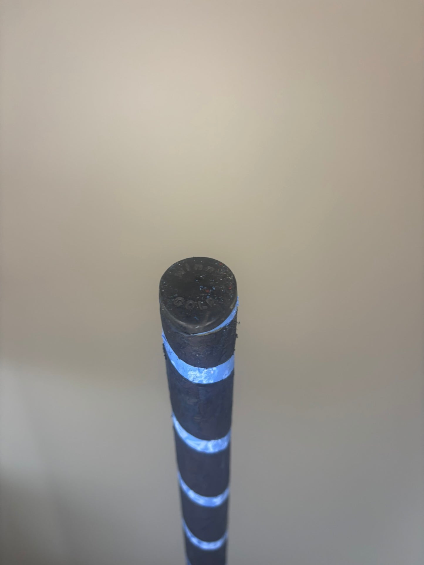 Tommy Armour 845 DLT 06-375 Putter Center Shaft 41″ OLD GRIP