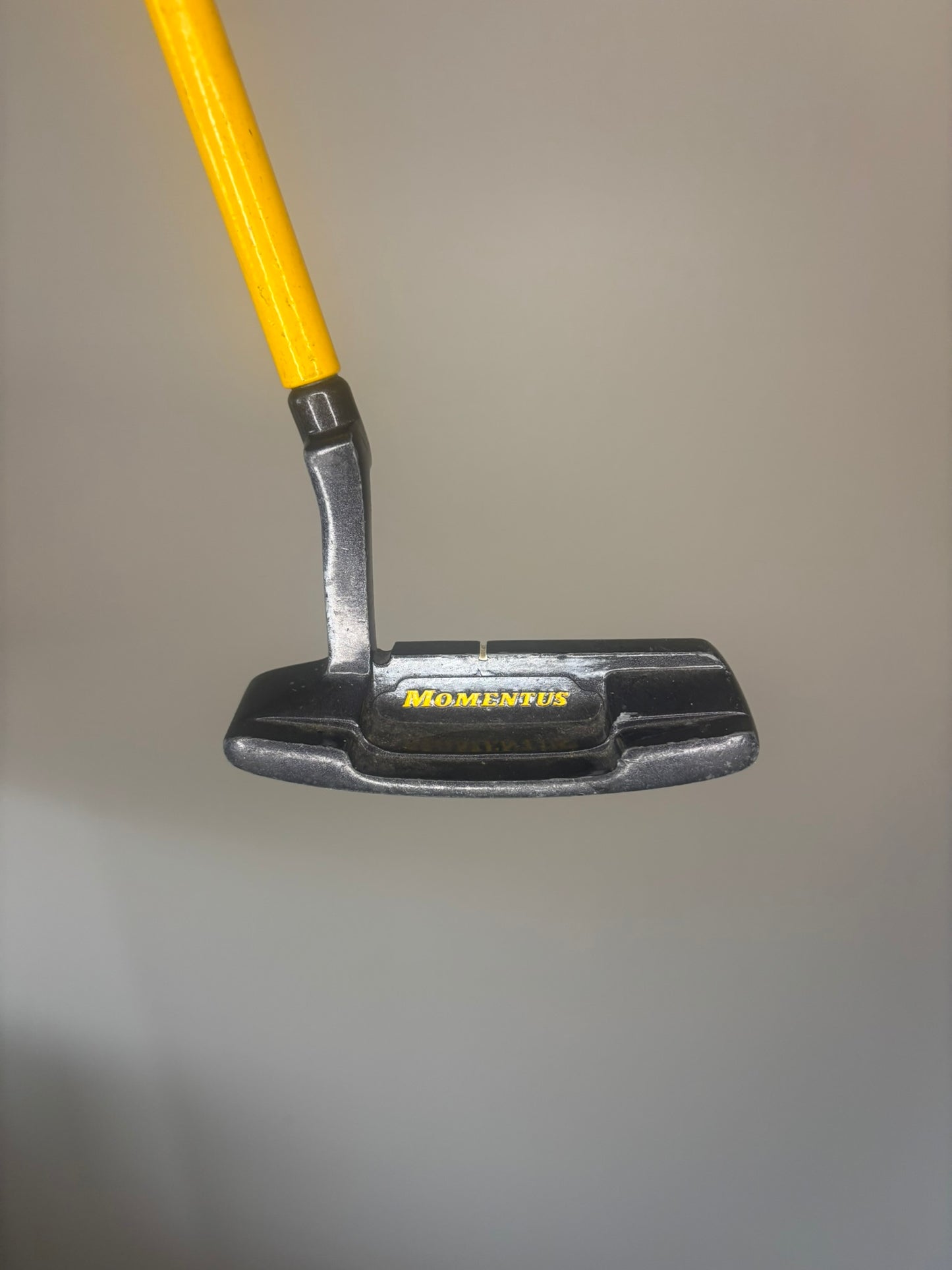 Momentus Heavy Trainer Putter 34.5″