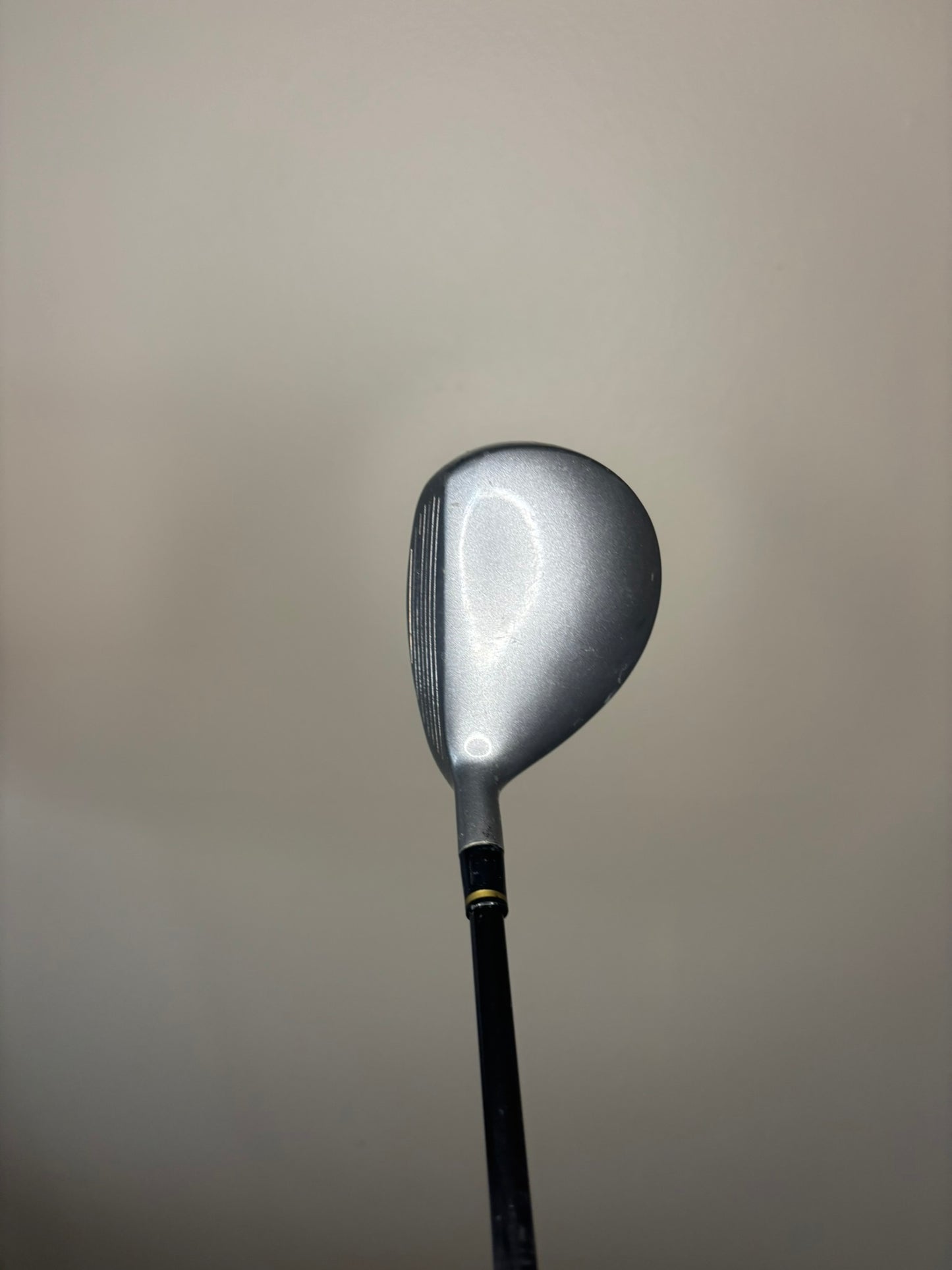 Lo-Pro Silver Diamond 5-Wood 19° Oracle Graphite Regular Flex 42.25″