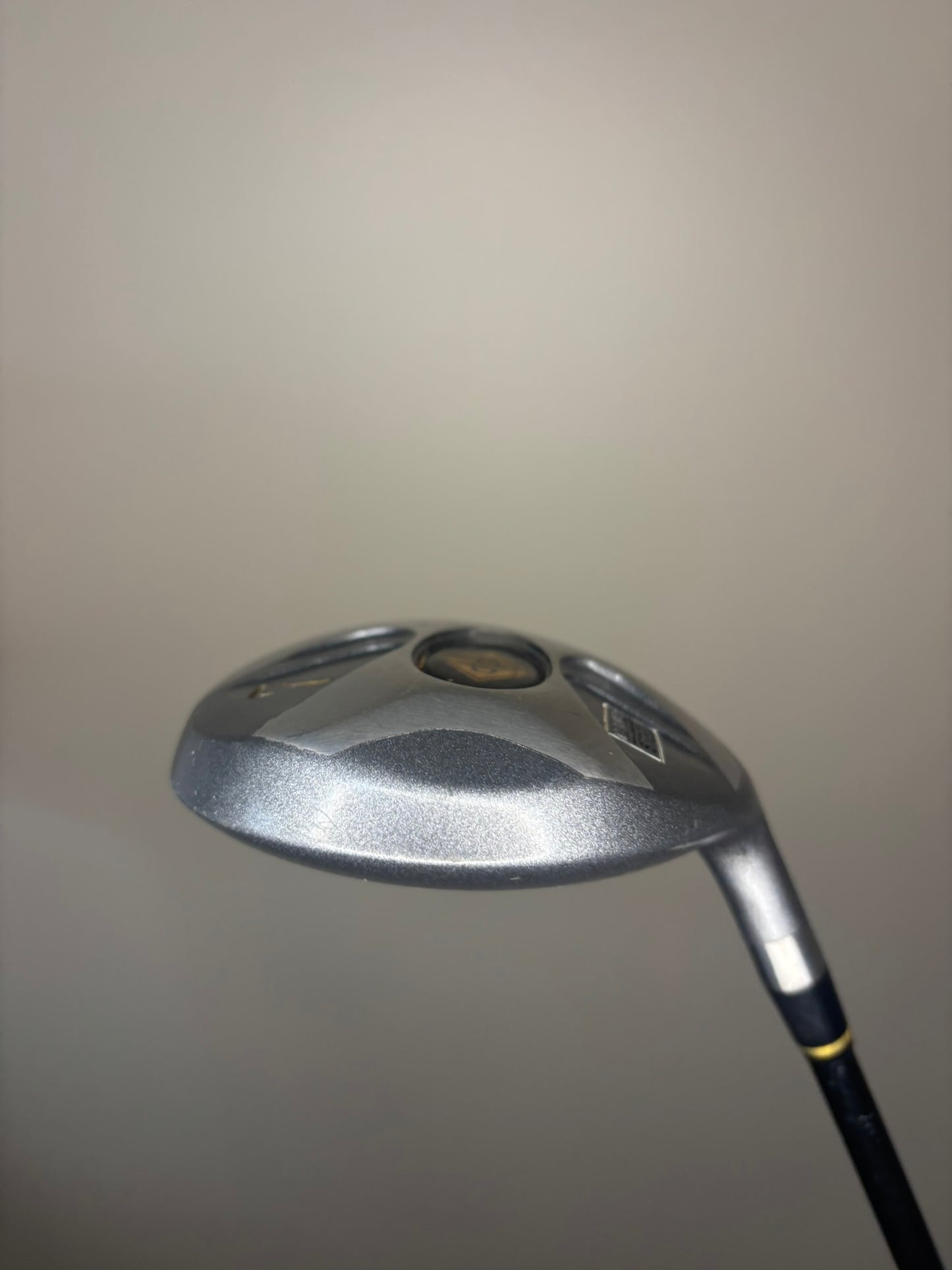 DP Gold Diamond 7-Wood Graphite Shaft 41″