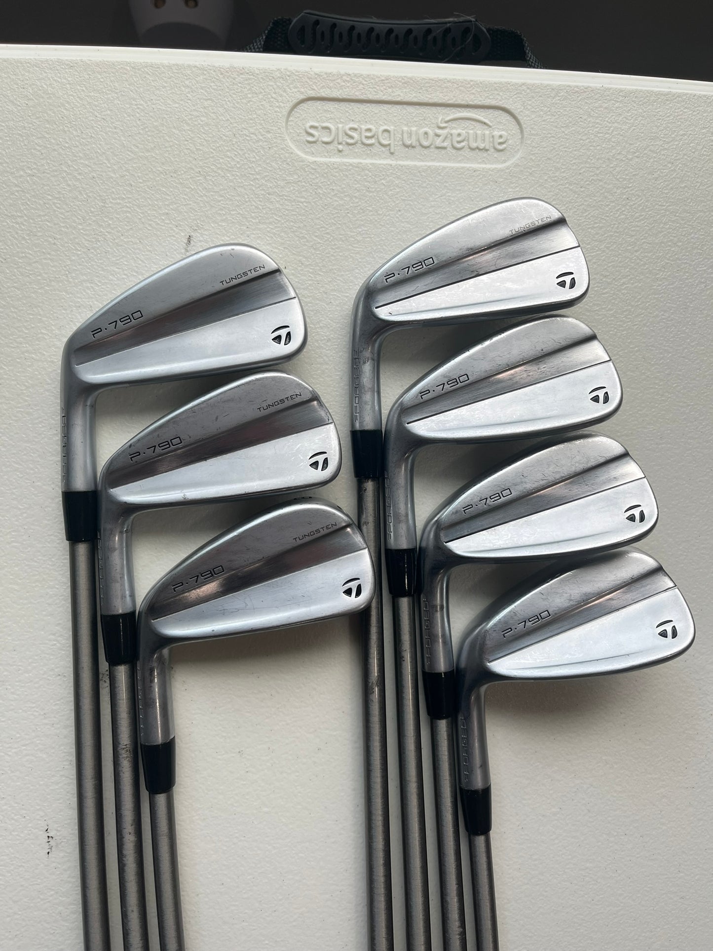 Photo of Taylormade P790 2023 Iron Set Regular Flex Steelfiber I95