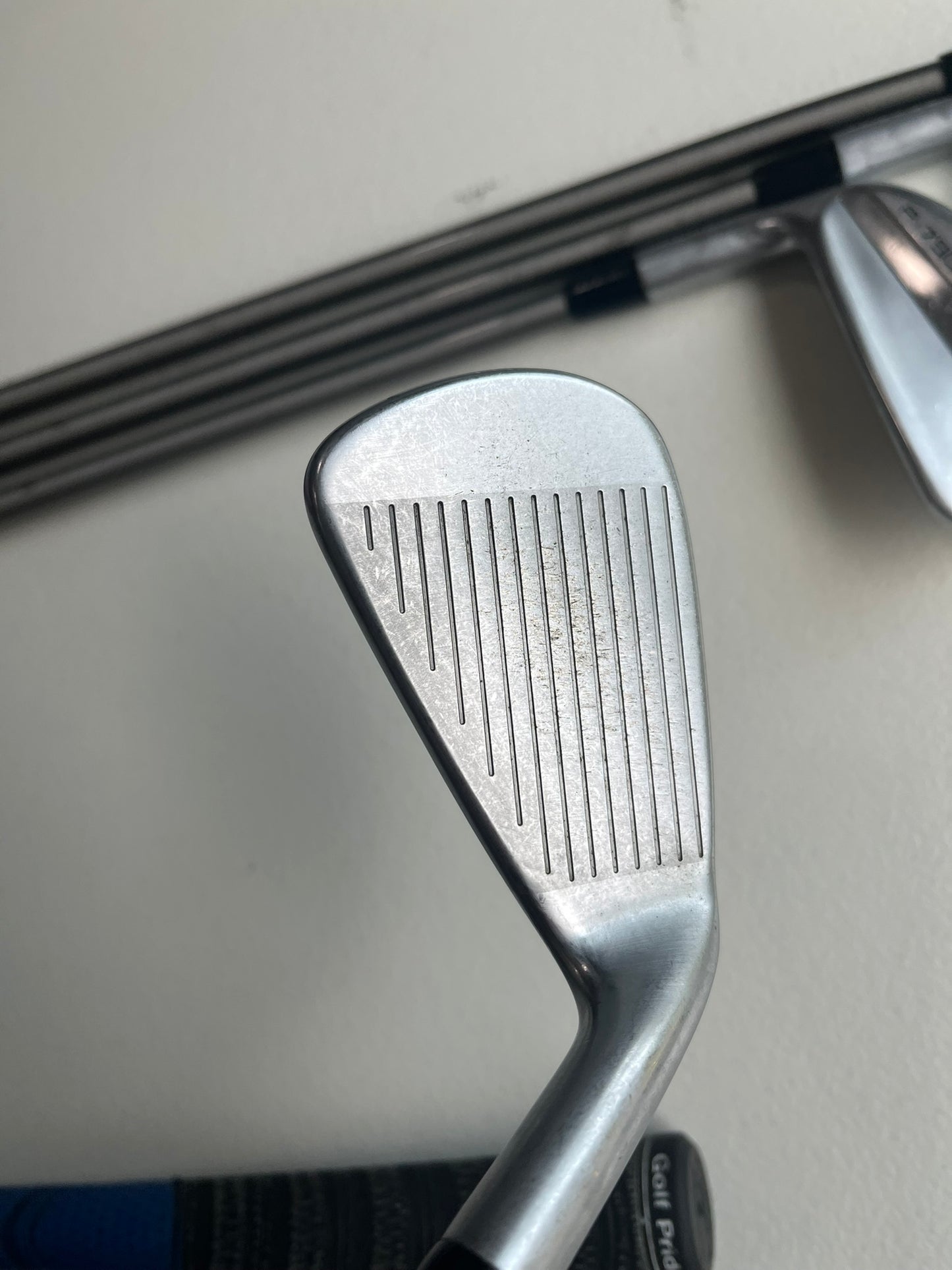 Photo of Taylormade P790 2023 Iron Set Regular Flex Steelfiber I95