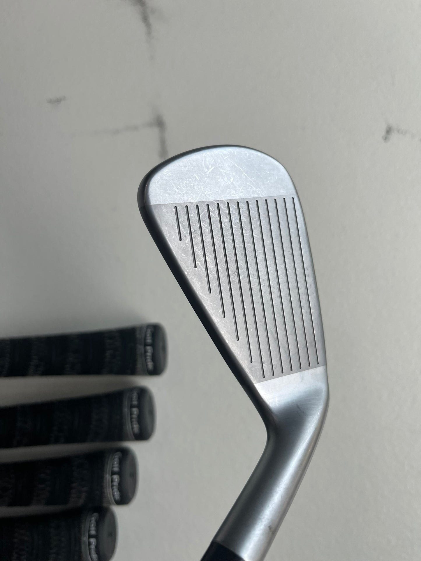 Photo of Taylormade P790 2023 Iron Set Regular Flex Steelfiber I95