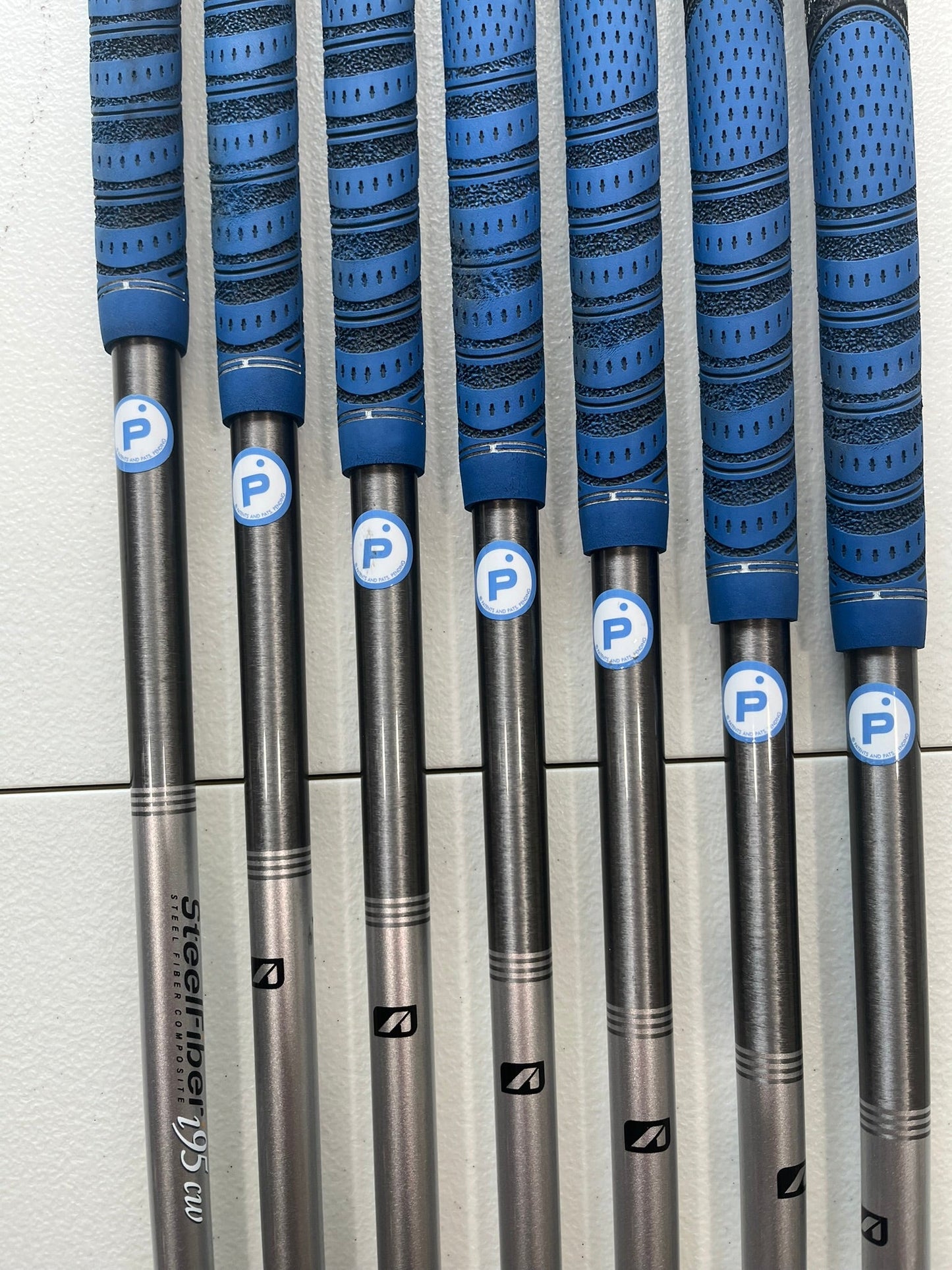 Photo of Taylormade P790 2023 Iron Set Regular Flex Steelfiber I95