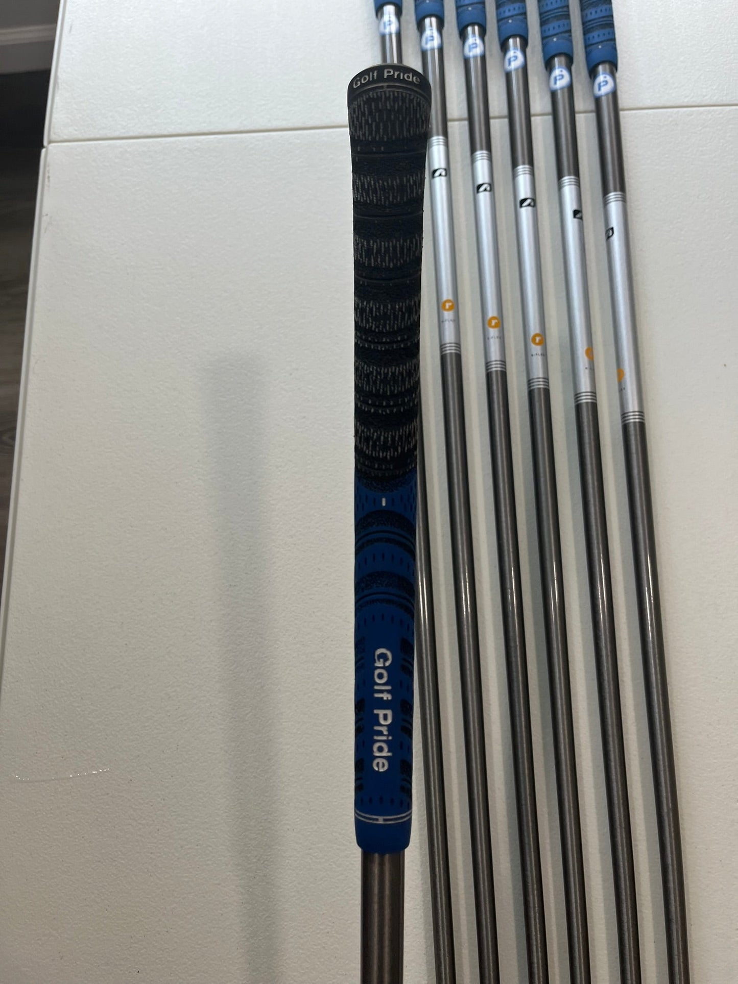 Photo of Taylormade P790 2023 Iron Set Regular Flex Steelfiber I95