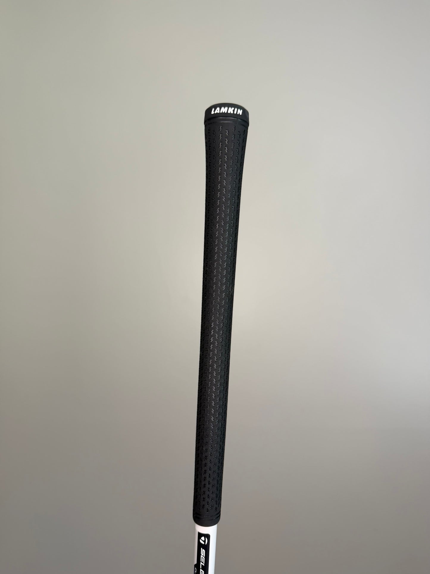 Photo of Aretera AO2 Gray 55 Regular 55 Grams Driver Shaft