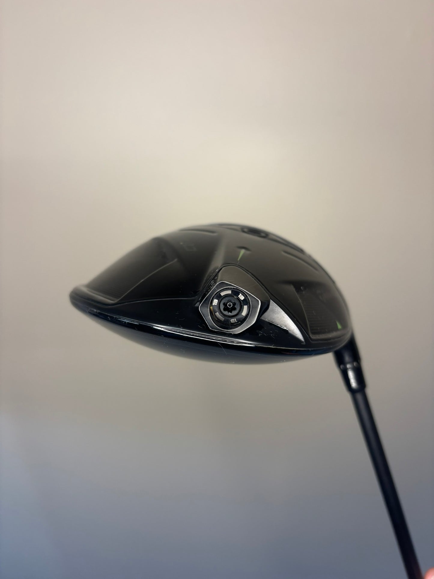 Taylormade Qi35 Designer Black Driver 9° Ventus Blue 5S Stiff Flex 46″ MINT