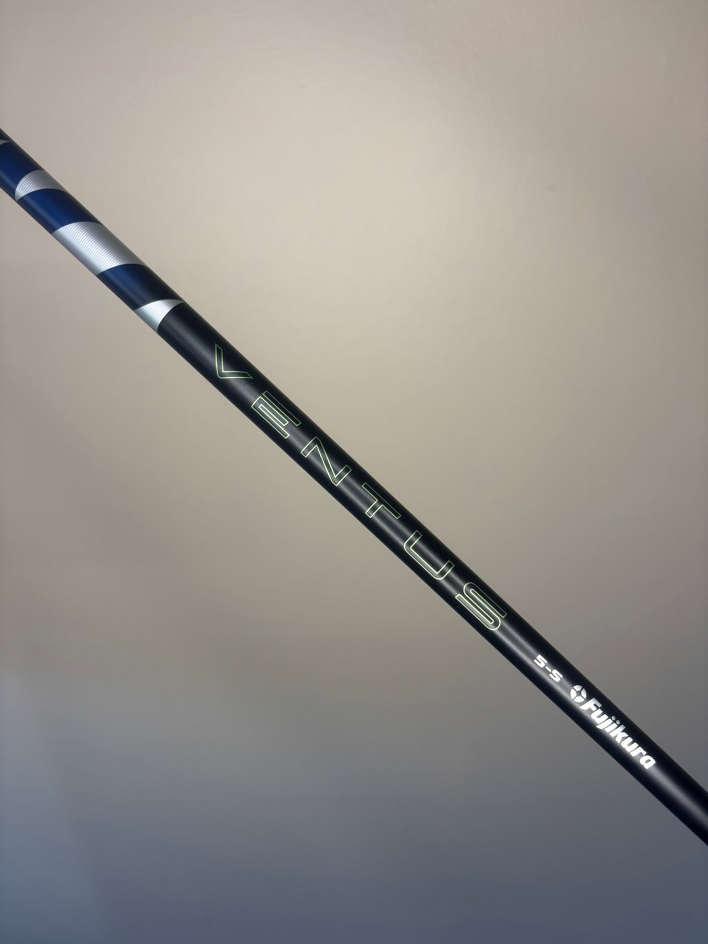 Taylormade Qi35 Designer Black Driver 9° Ventus Blue 5S Stiff Flex 46″ MINT