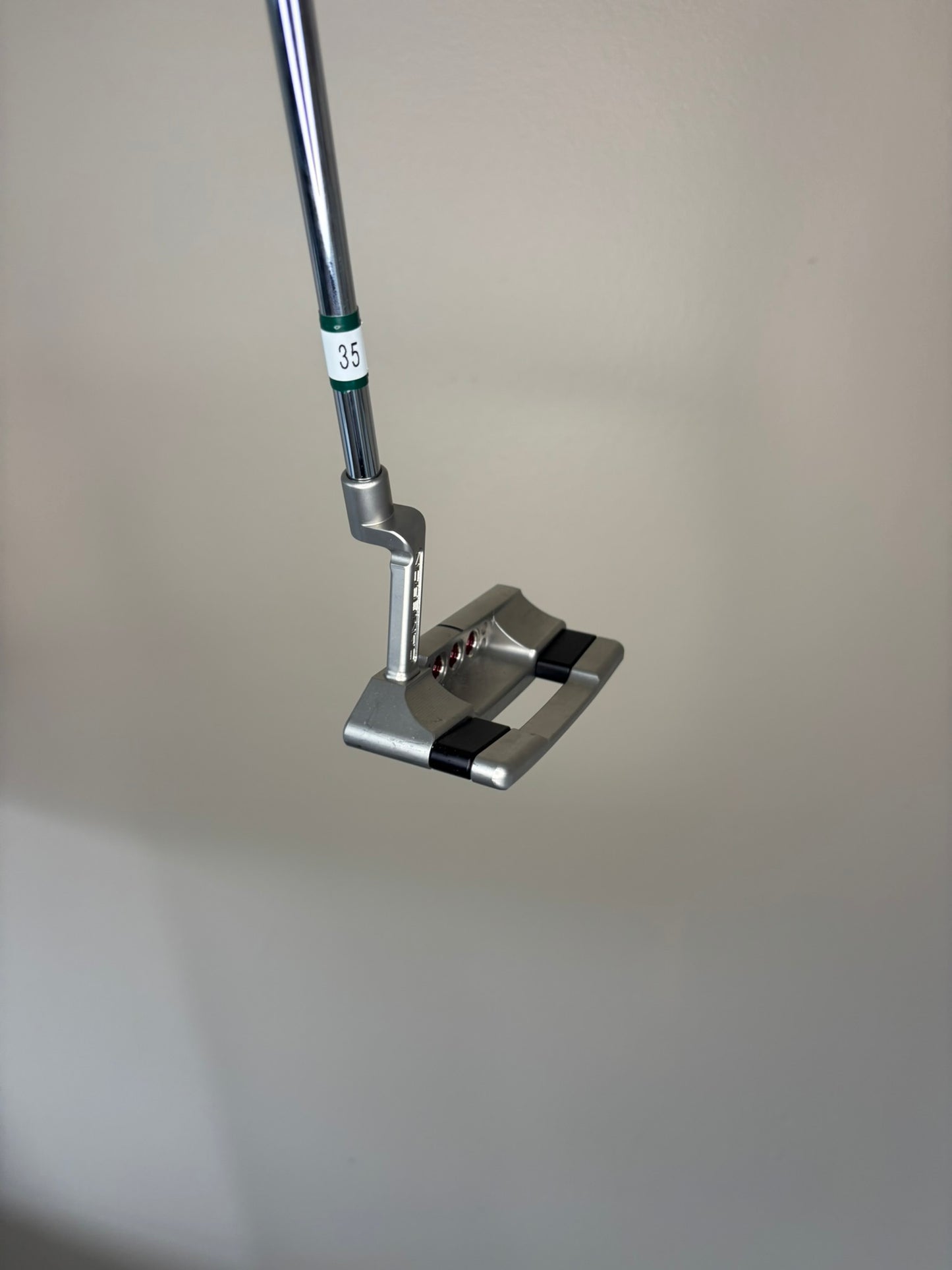 Photo of Scotty Cameron 2025 Studio Style Squareback 2 Long Design Putter