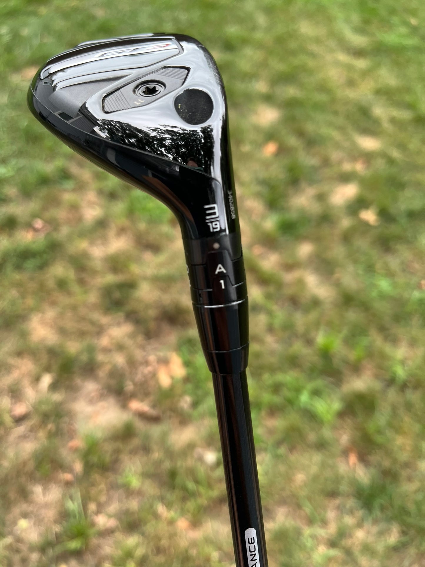 Titleist GT3 3 Hybrid 19° Tour AD VF 95X Extra Stiff Flex 40.5″ +HC NICE