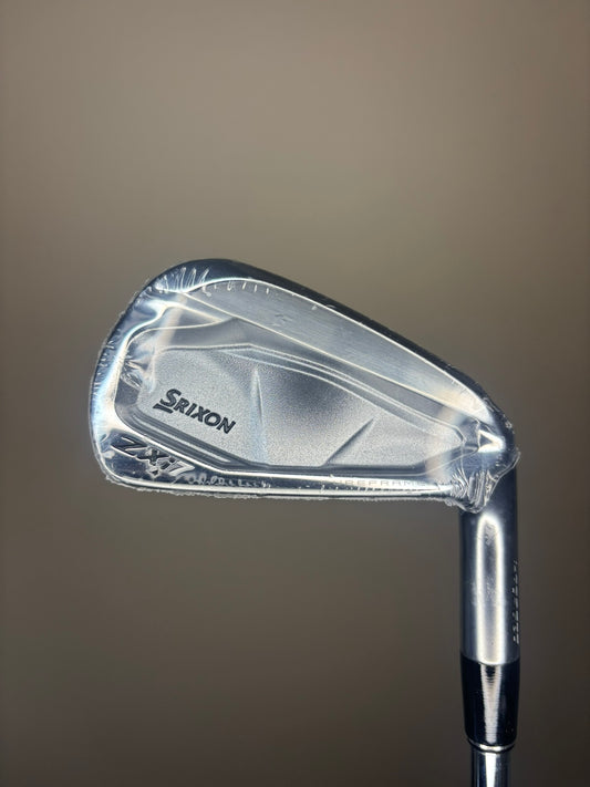 Photo of Srixon ZXi7 4-Iron Extra Stiff Flex Kbs Tour V 120
