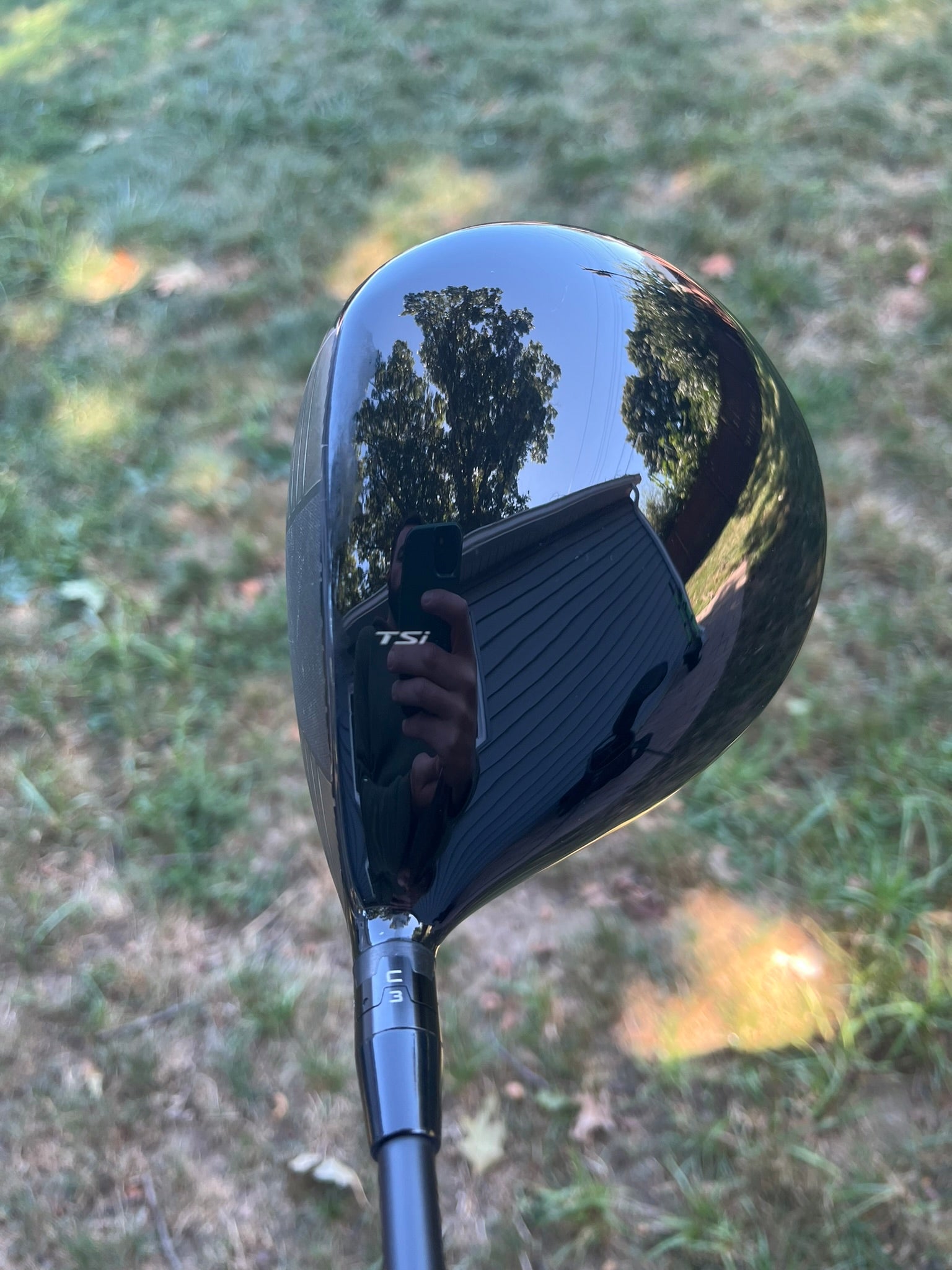 Photo of Titleist Tsi3 Driver 10° Stiff Flex Kuro Kage 50