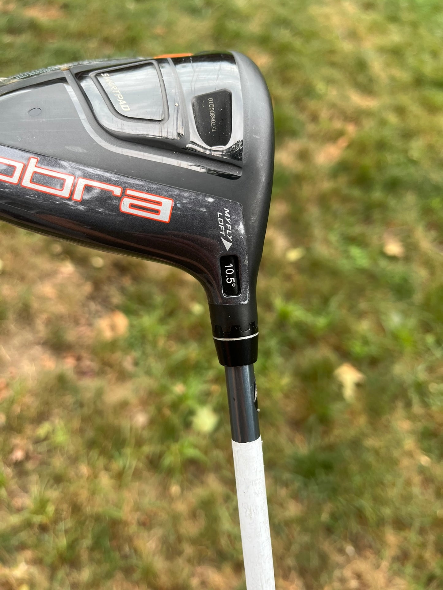 Cobra King F6 Driver 10.5° Matrix Red Tie Regular Flex 44.75″ +HC NICE
