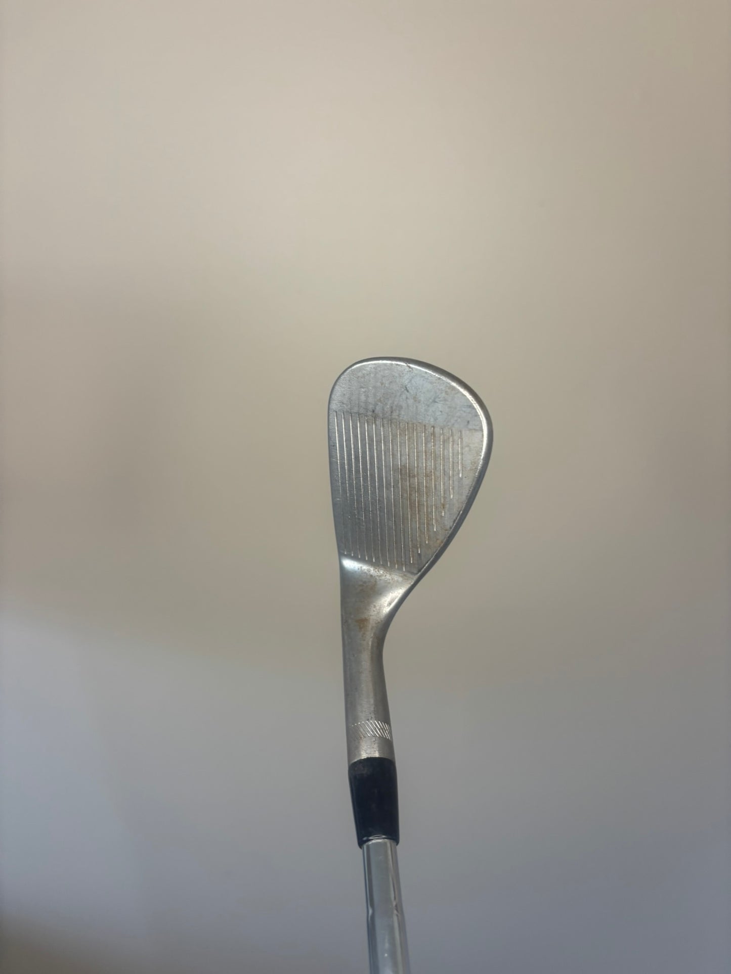 Titleist Vokey SM9 Raw Gap Wedge 50° / 8F NS Pro Tour130 X-Stiff Flex 35.5″ NICE