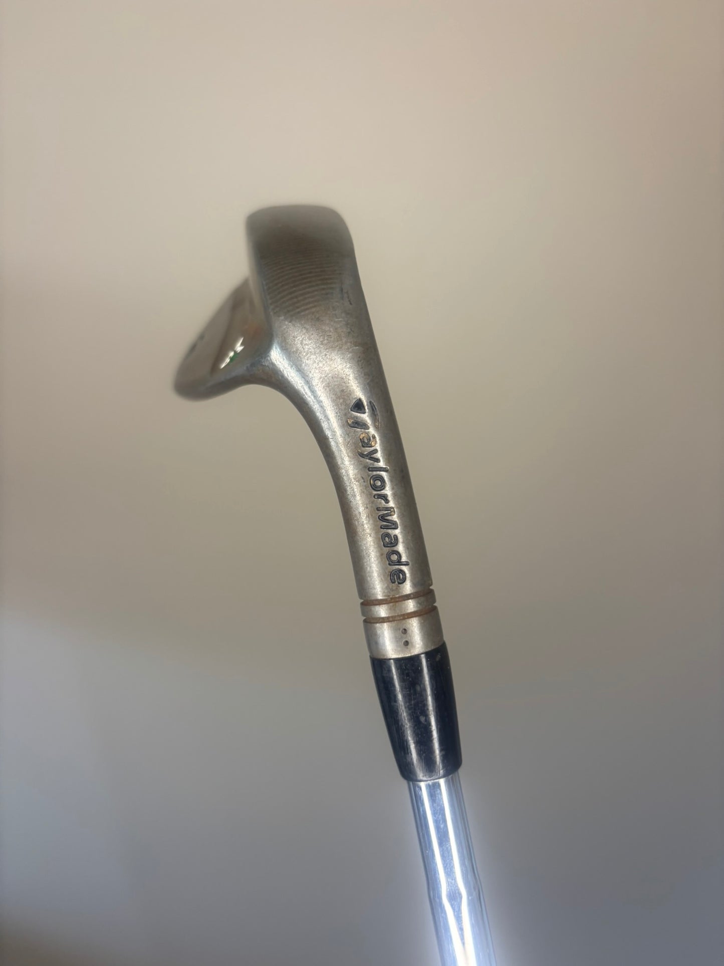 Taylormade Milled Grind 4 Raw GW 52°/9SB NS Pro Tour130 X-Stiff Flex 35.5″ NICE